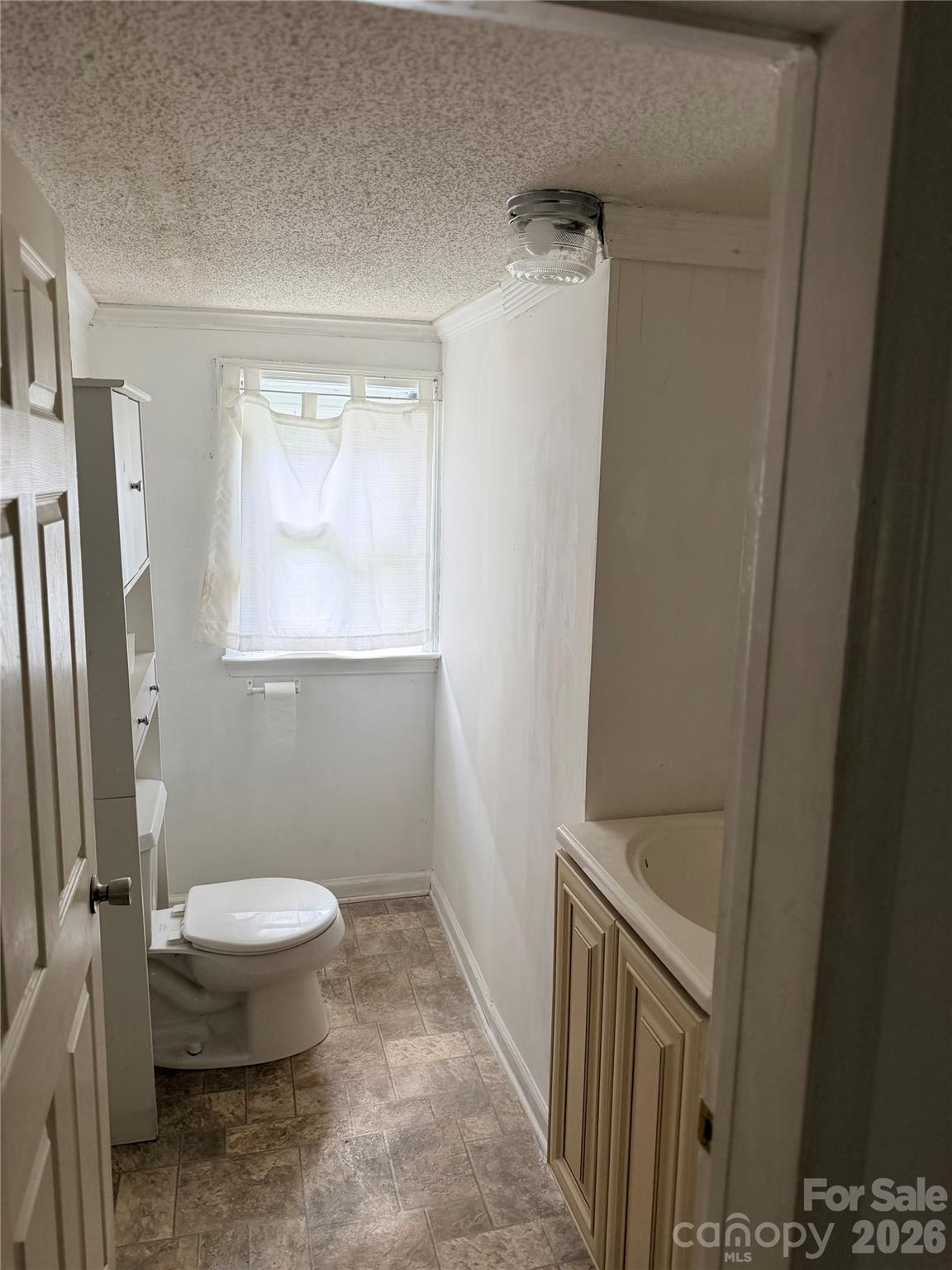 103 E Maryland Avenue — Bessemer City