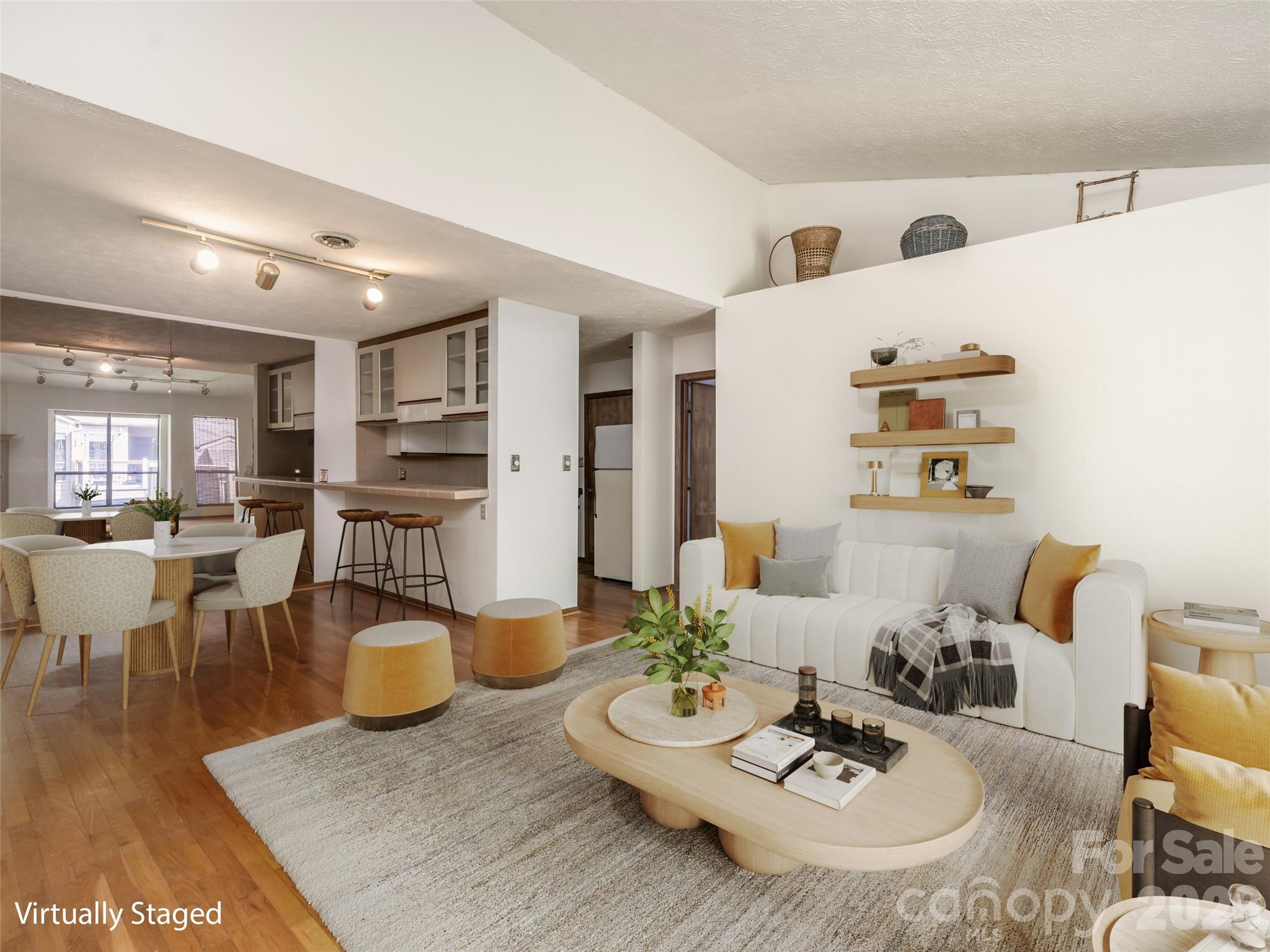 38 Ravencroft Lane #E — Asheville