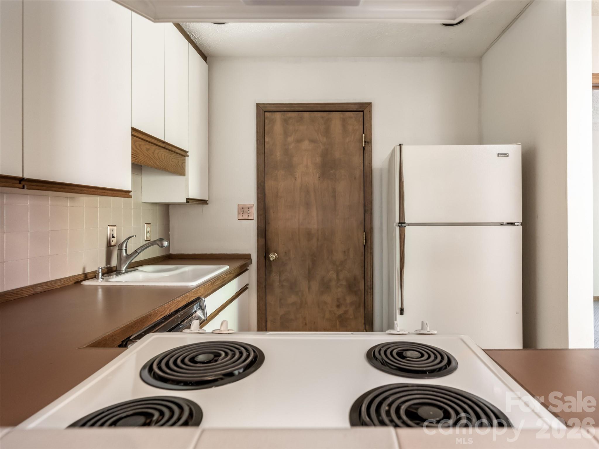 38 Ravencroft Lane #E — Asheville
