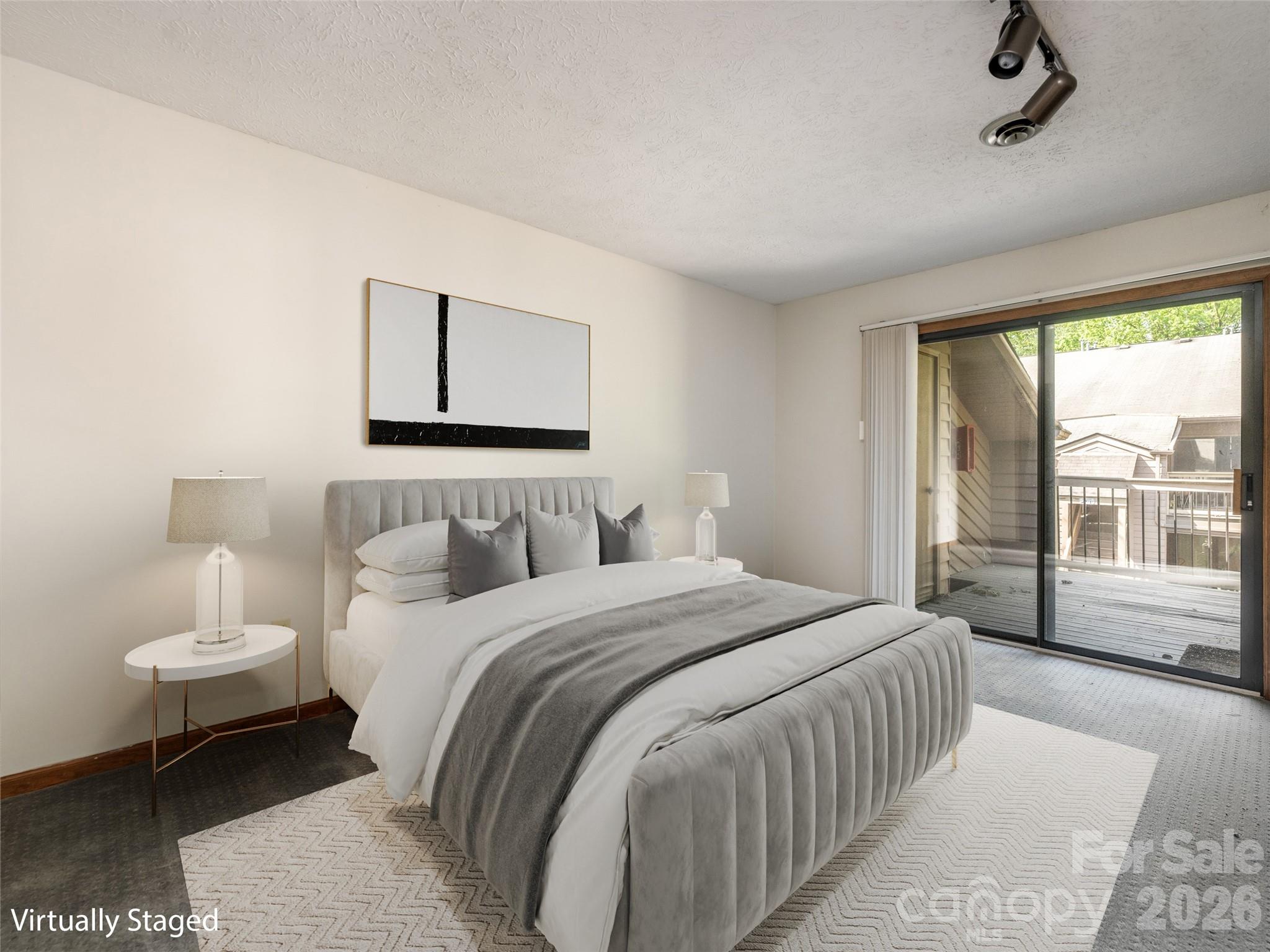 38 Ravencroft Lane #E — Asheville