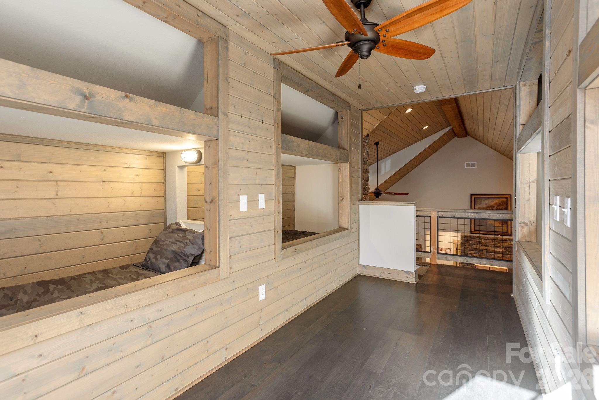 142 Davids Trace — Pisgah Forest
