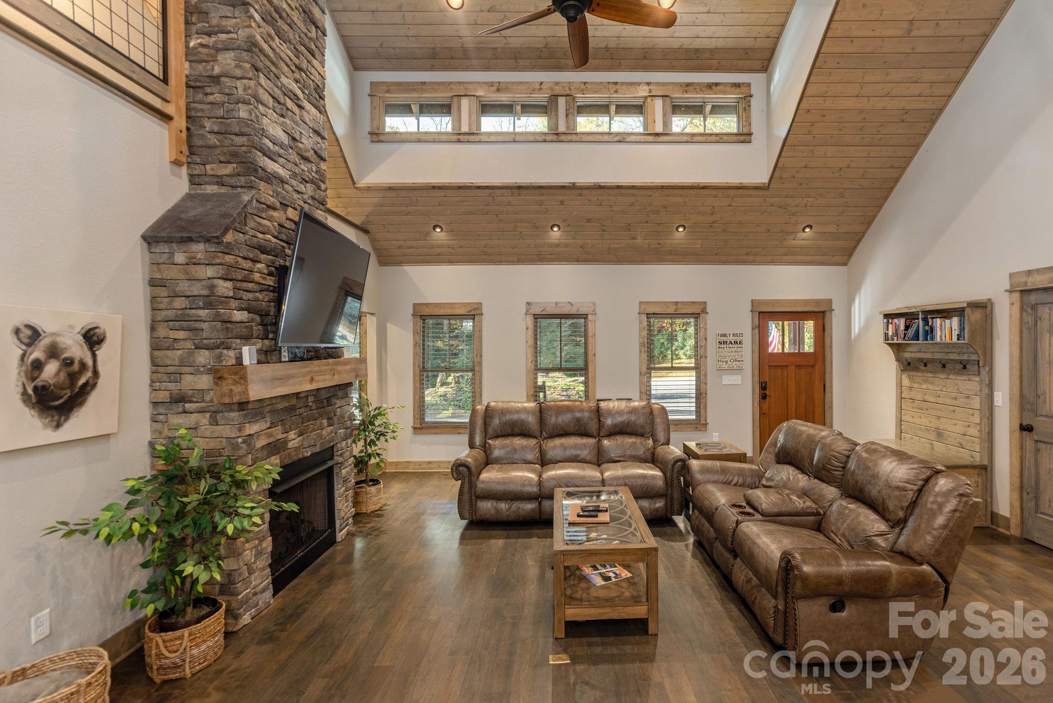 142 Davids Trace — Pisgah Forest