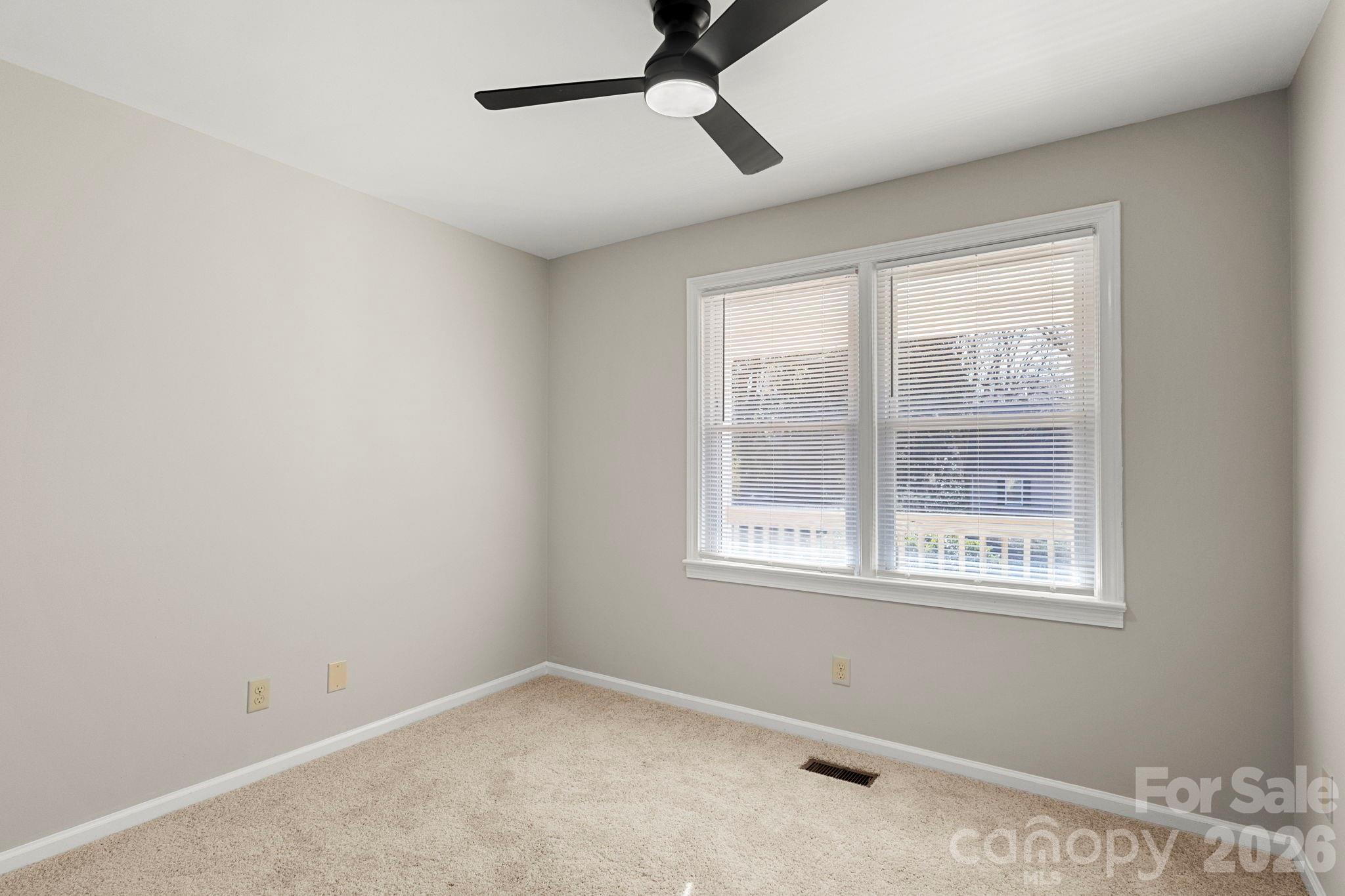 322 Holland Circle — Statesville