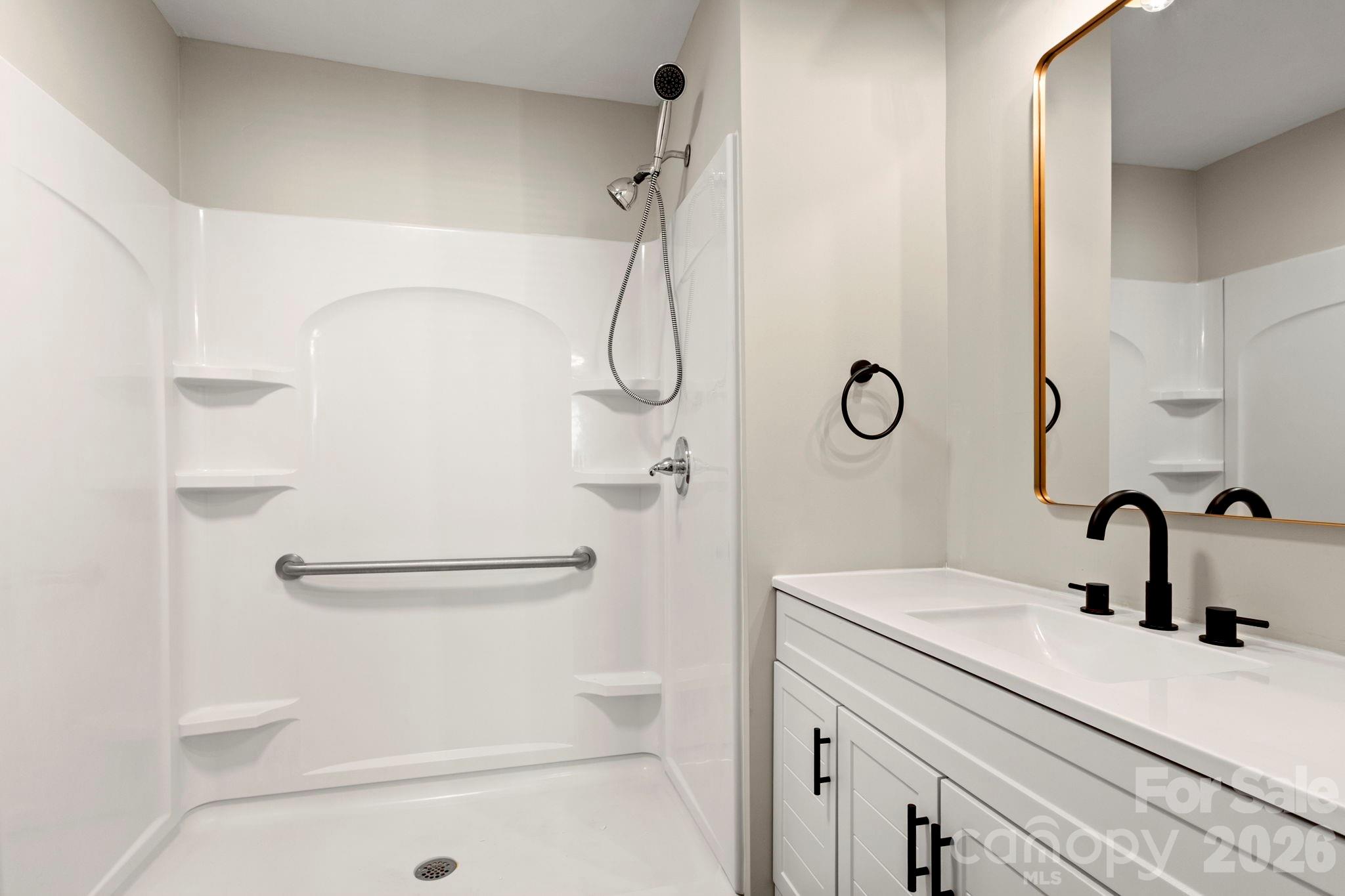 322 Holland Circle — Statesville