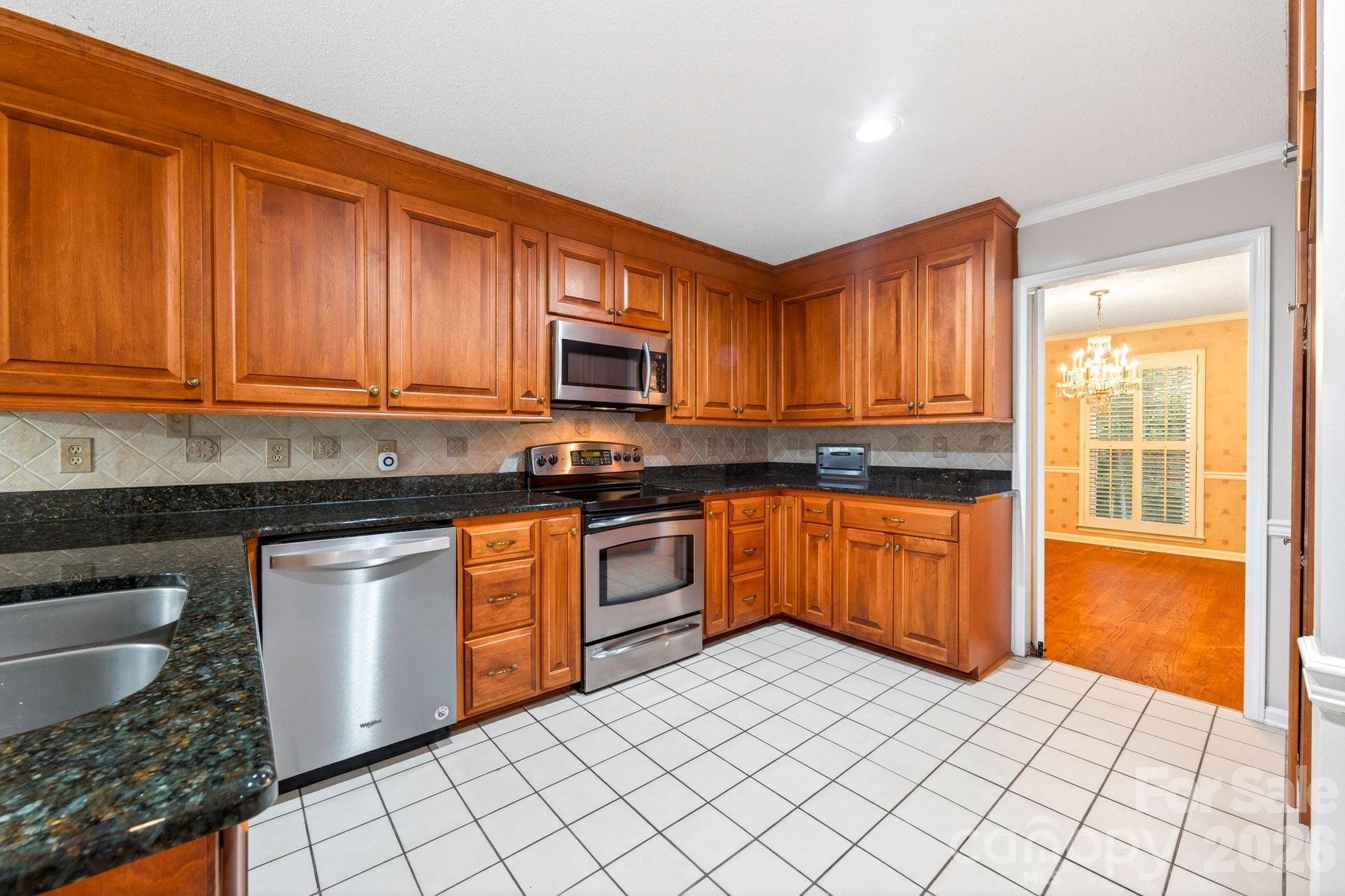 2804 Wimbledon Drive — Gastonia