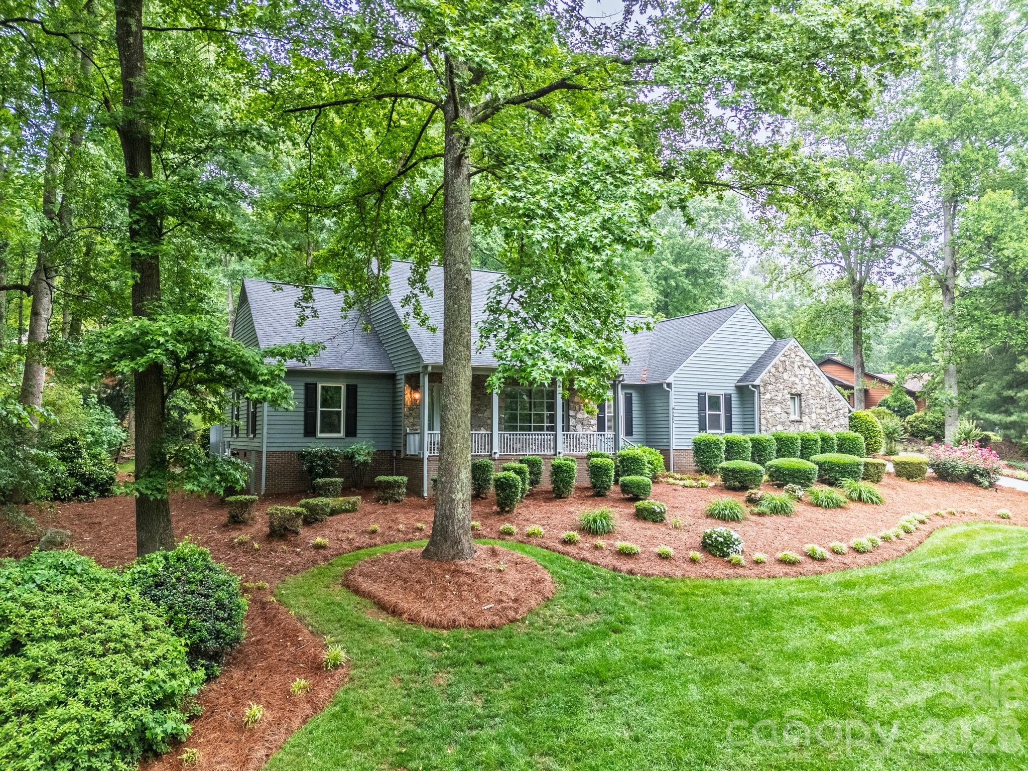 2804 Wimbledon Drive — Gastonia