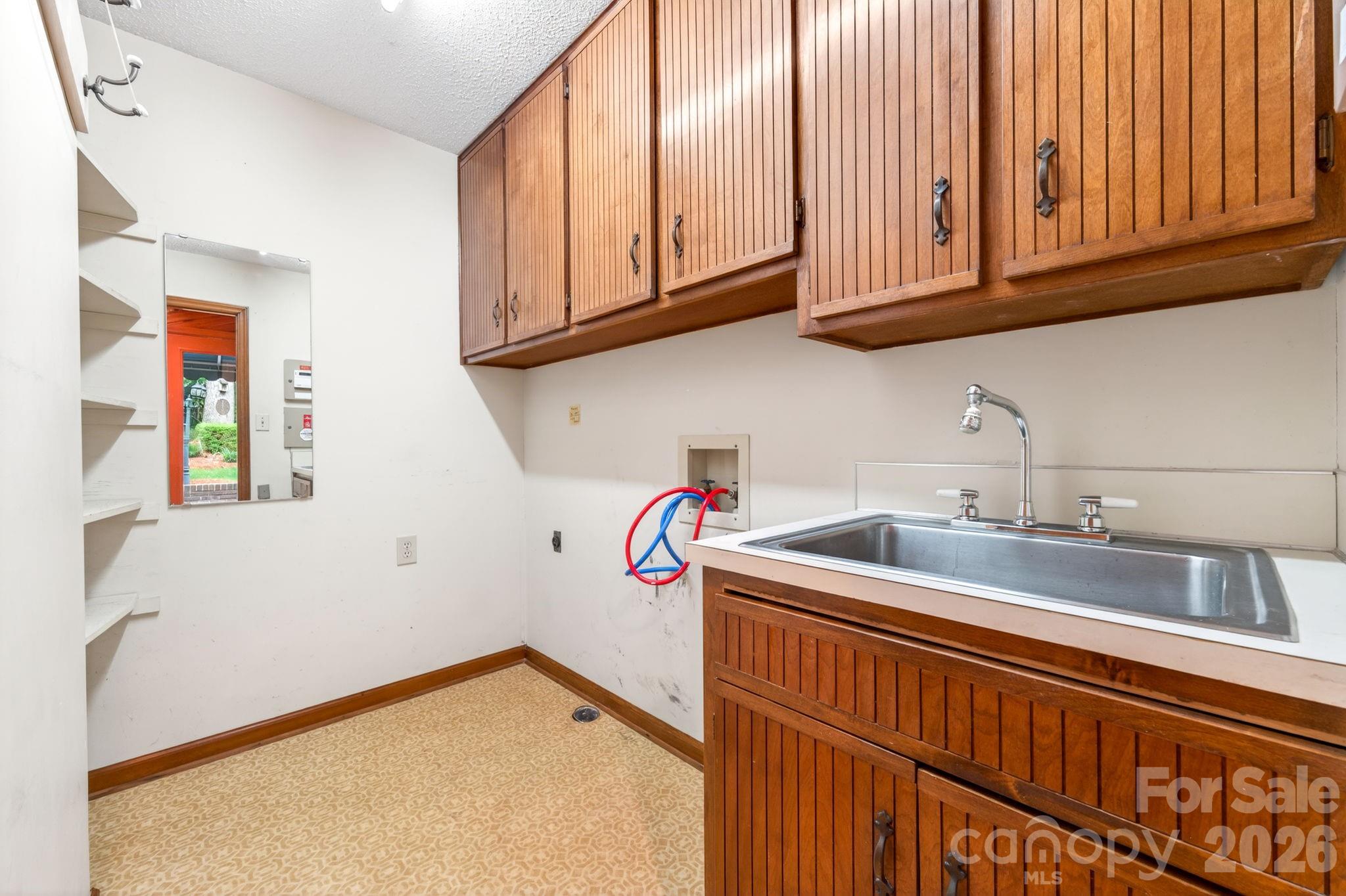 2804 Wimbledon Drive — Gastonia