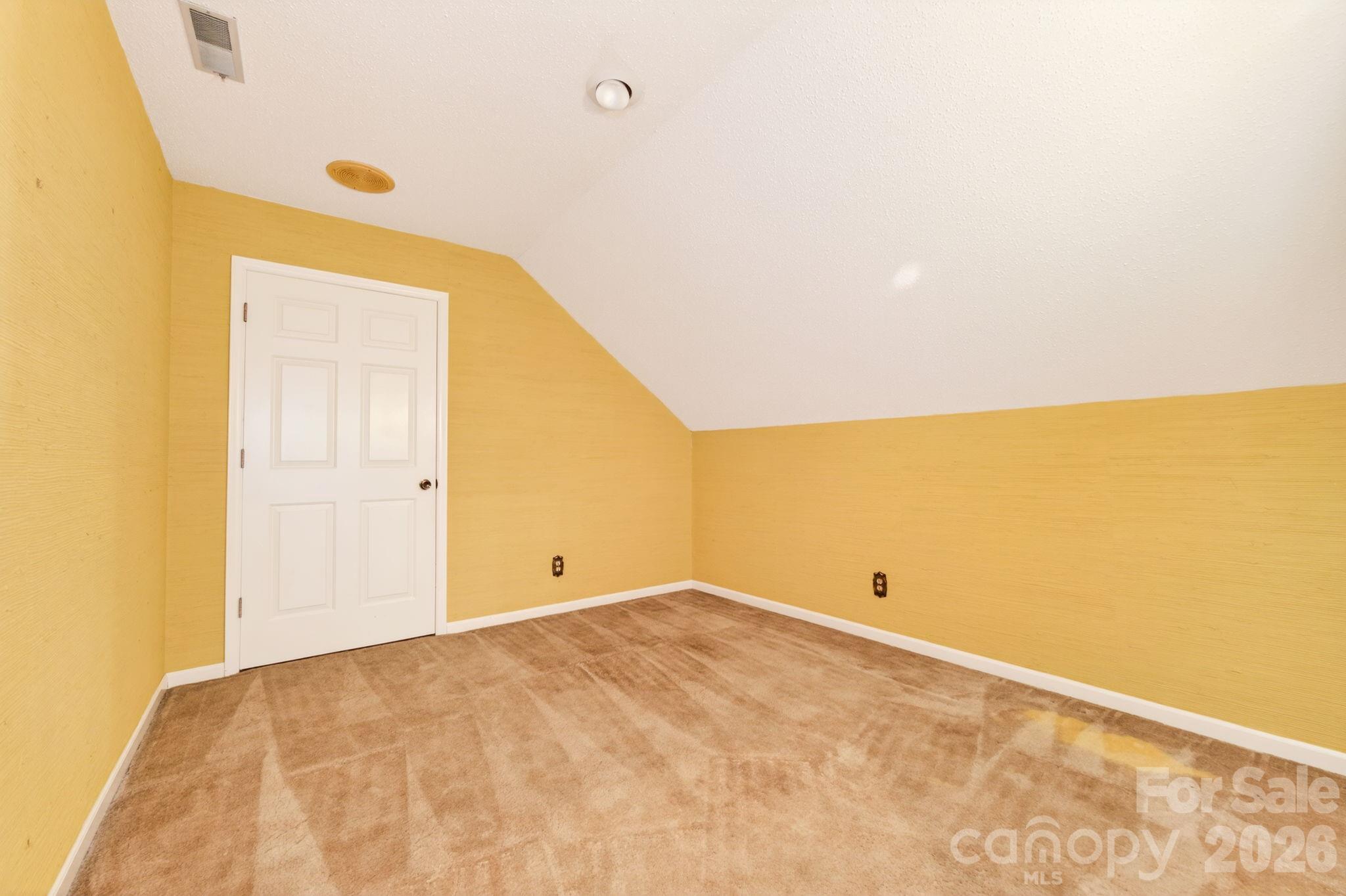 2804 Wimbledon Drive — Gastonia