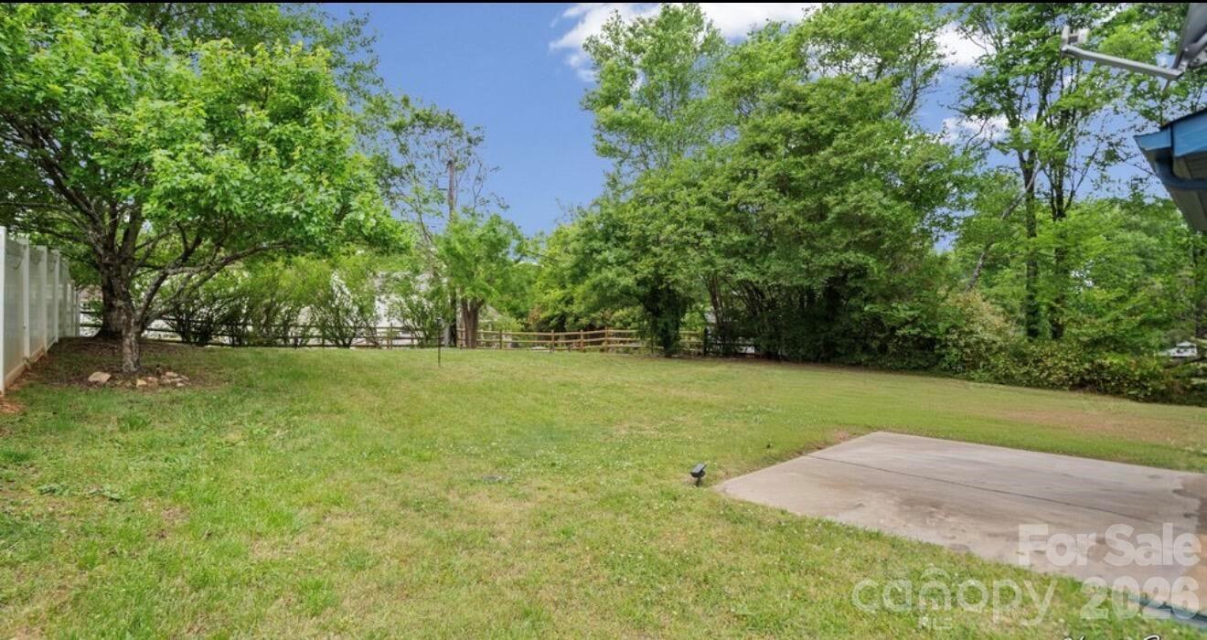 10912 Balbriggan Court — Charlotte