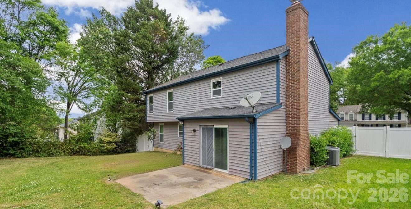 10912 Balbriggan Court — Charlotte