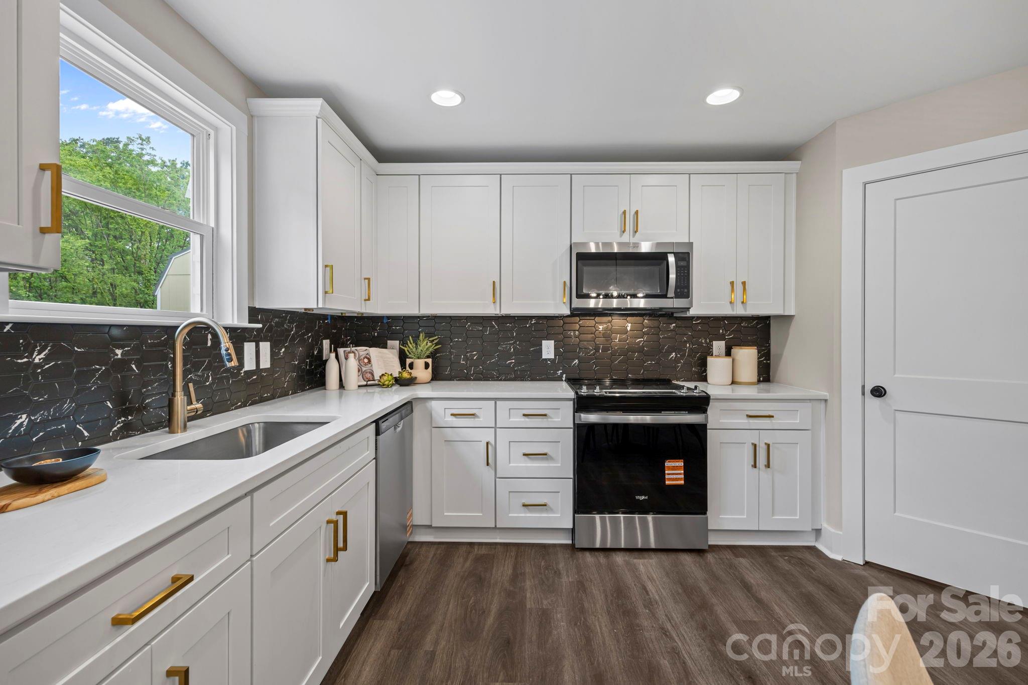 607 N Dixie Street — Cherryville