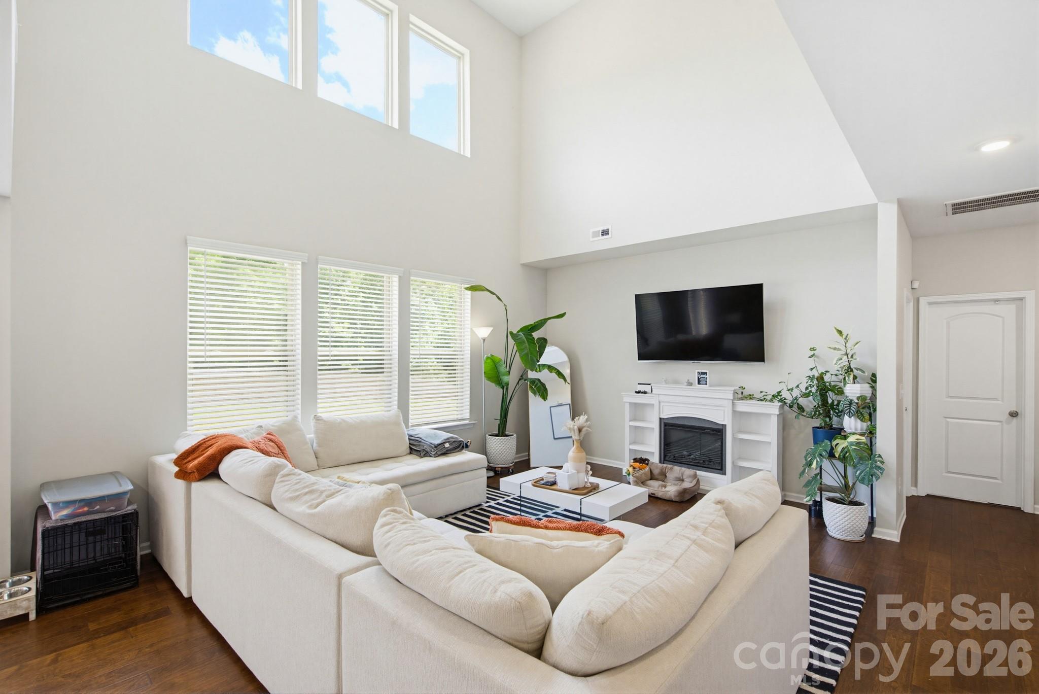 840 Oak Manor Drive SE — Concord