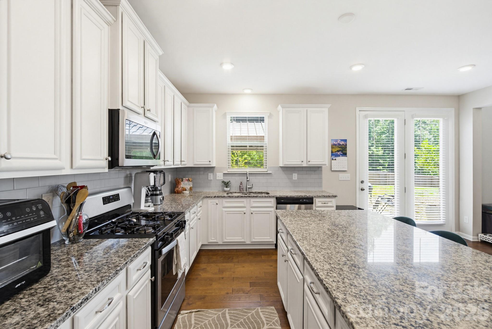 840 Oak Manor Drive SE — Concord
