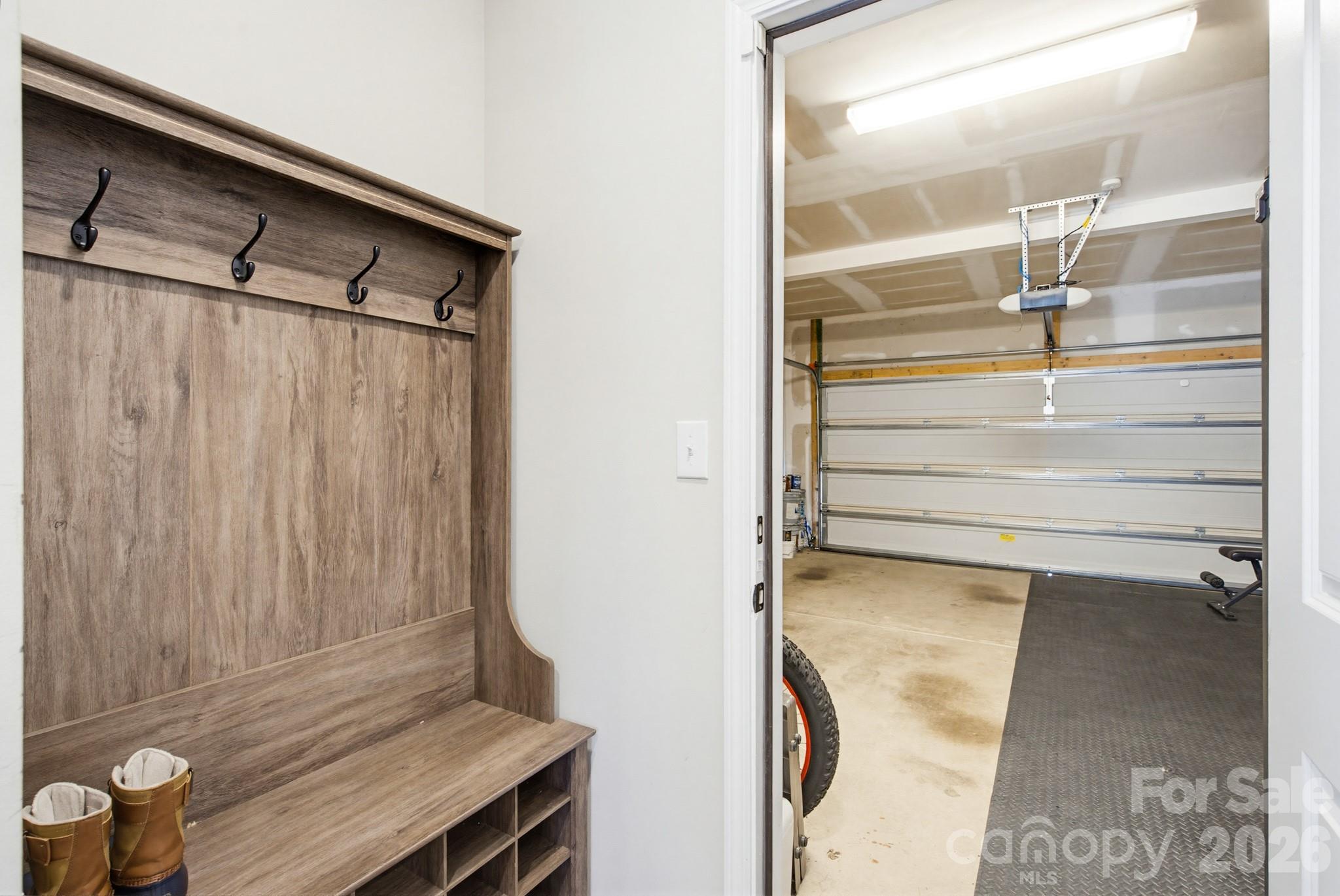 840 Oak Manor Drive SE — Concord