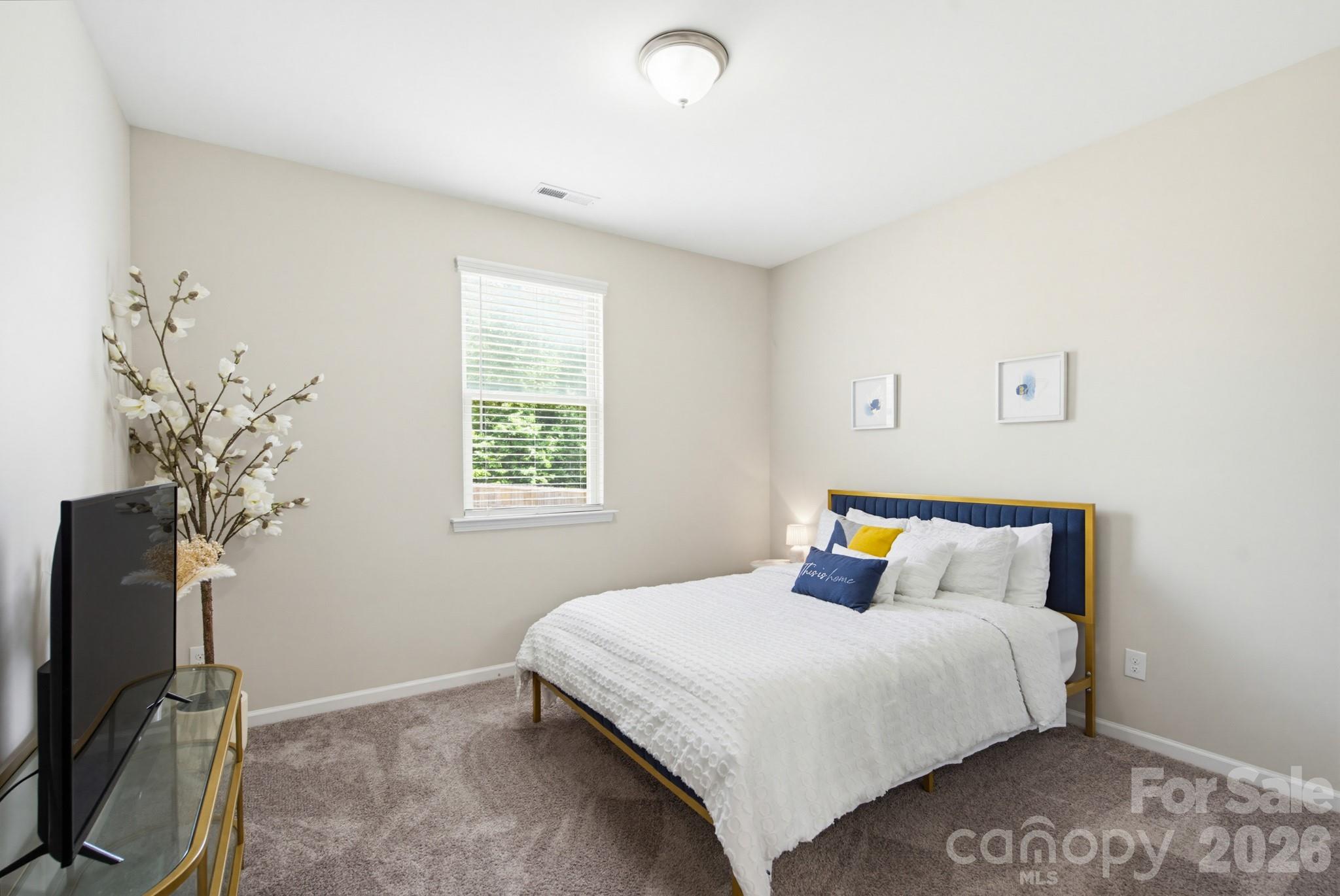 840 Oak Manor Drive SE — Concord