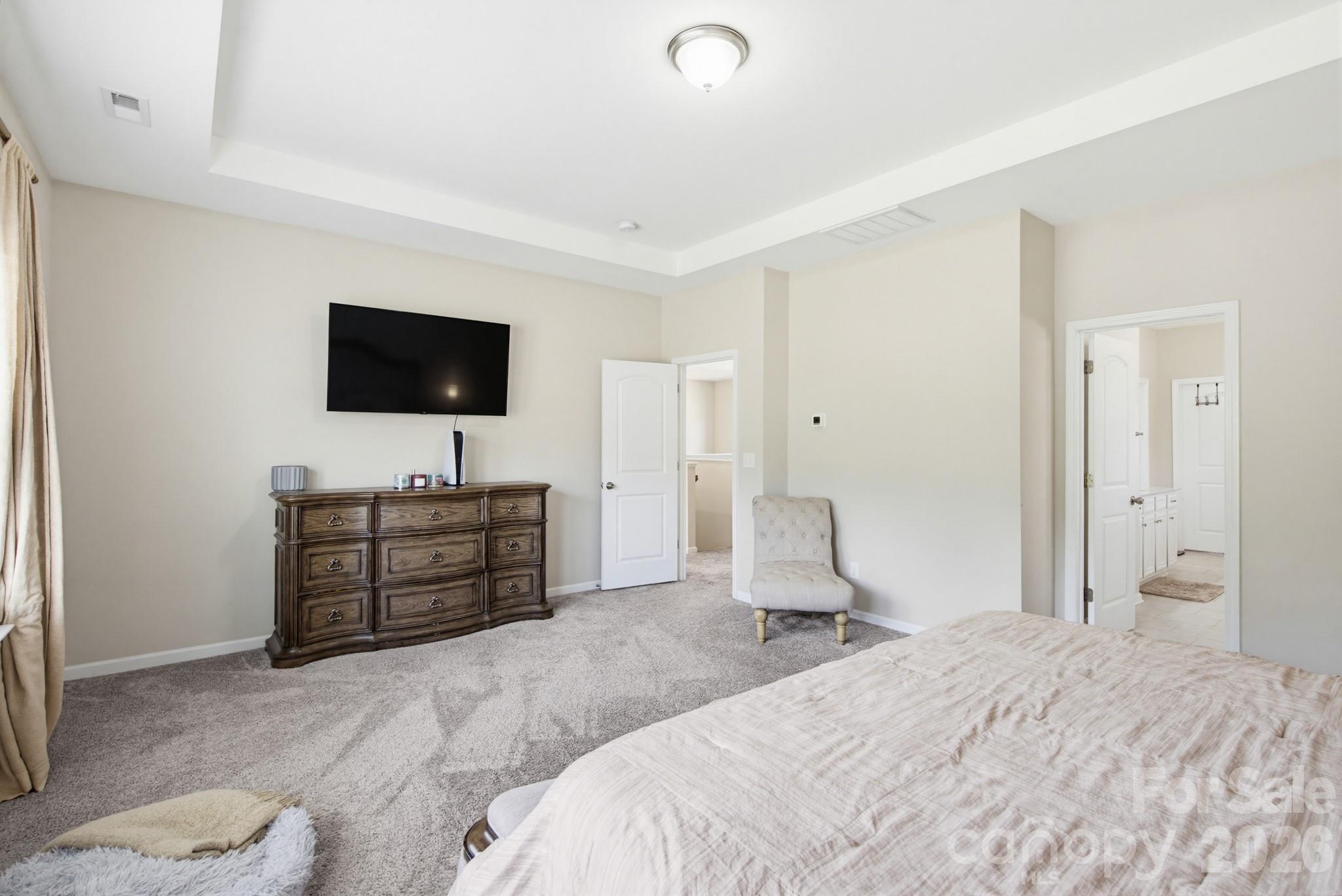 840 Oak Manor Drive SE — Concord