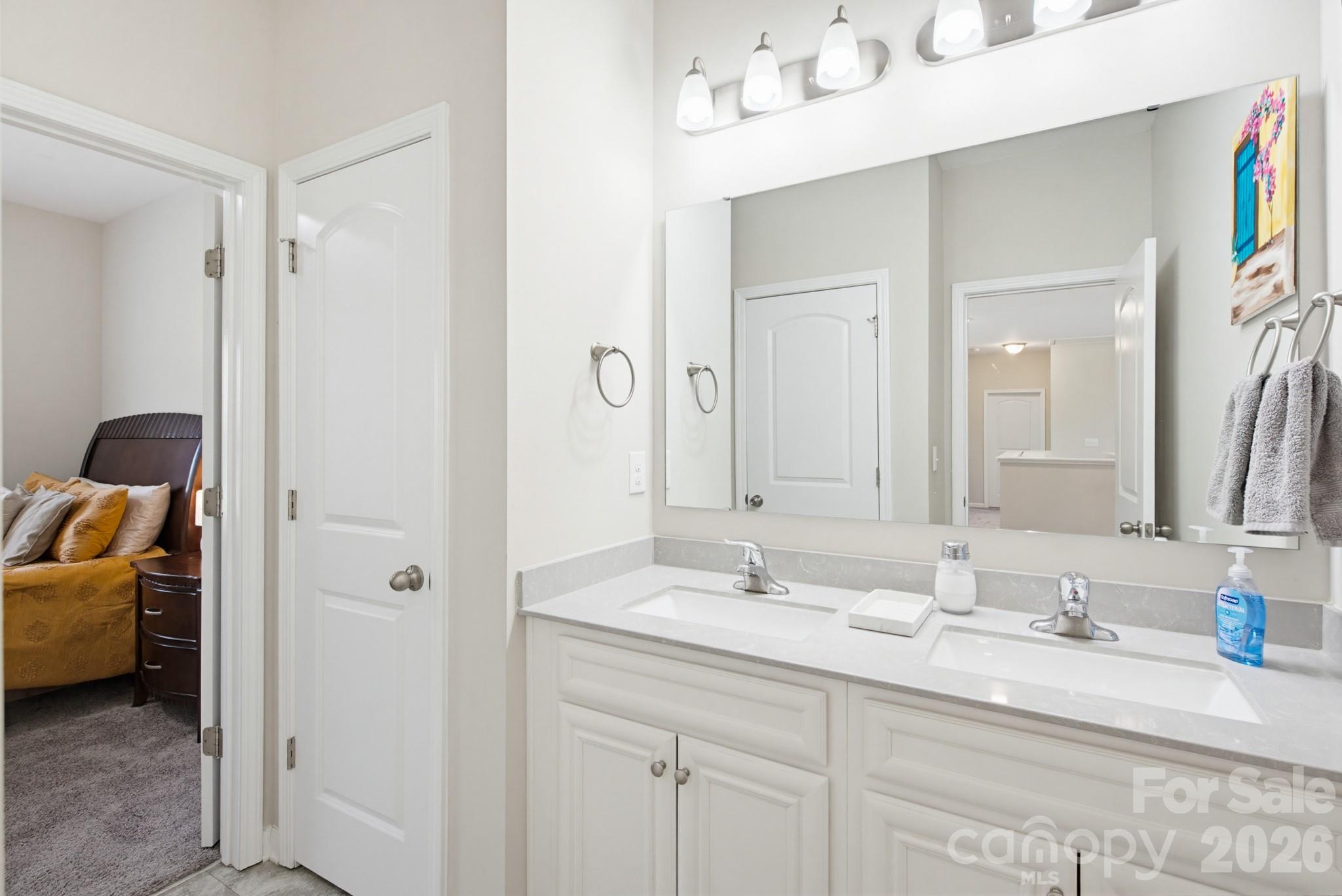 840 Oak Manor Drive SE — Concord