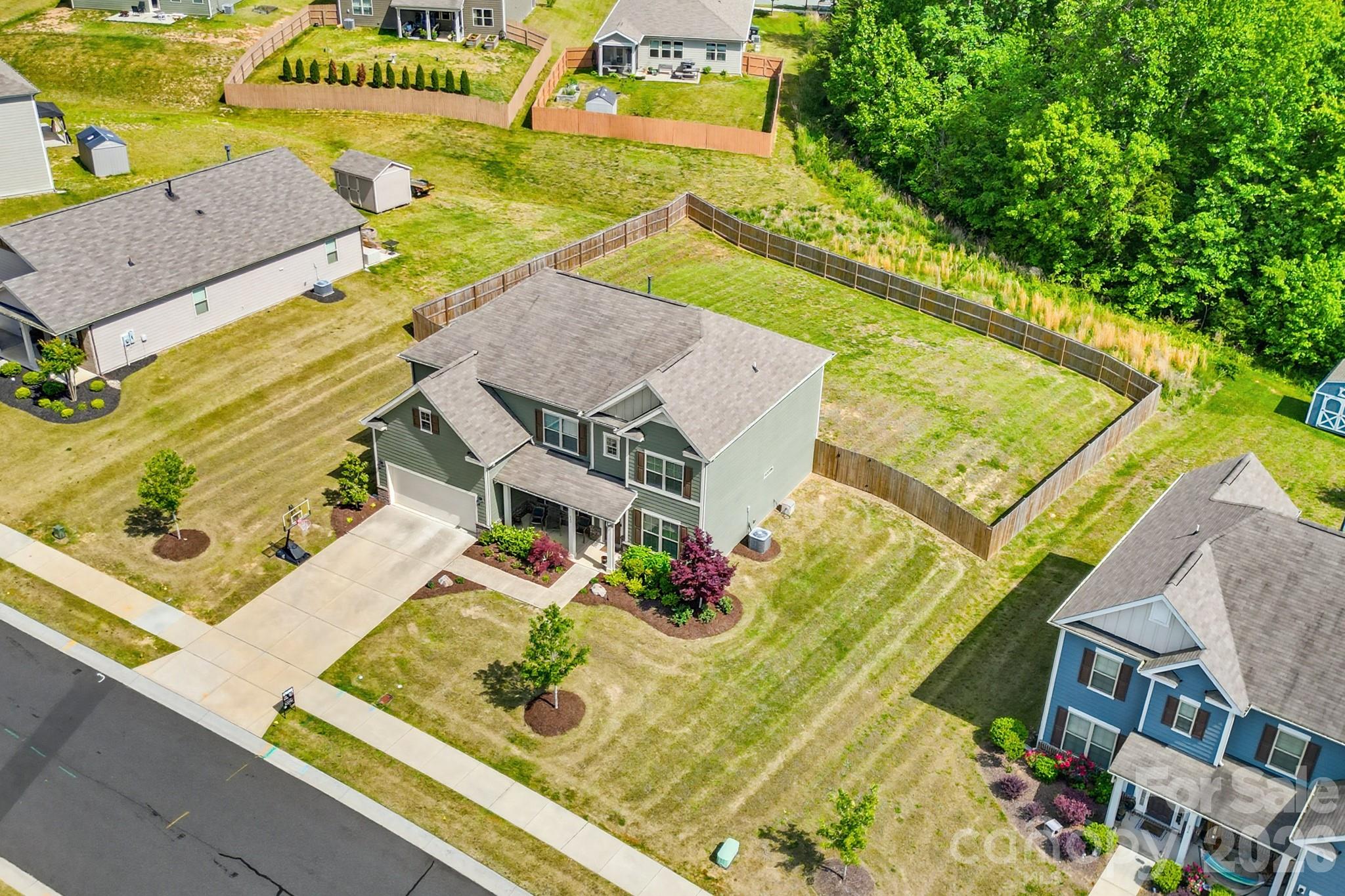 840 Oak Manor Drive SE — Concord