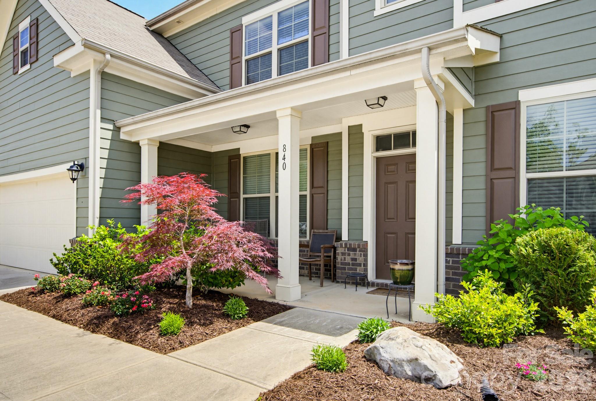 840 Oak Manor Drive SE — Concord