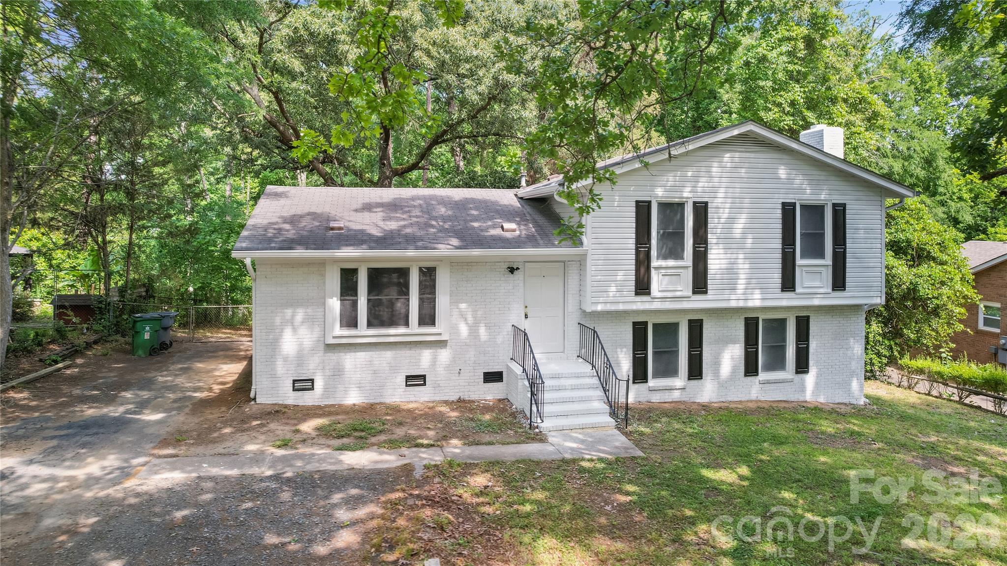 6126 Eagle Peak Drive — Charlotte