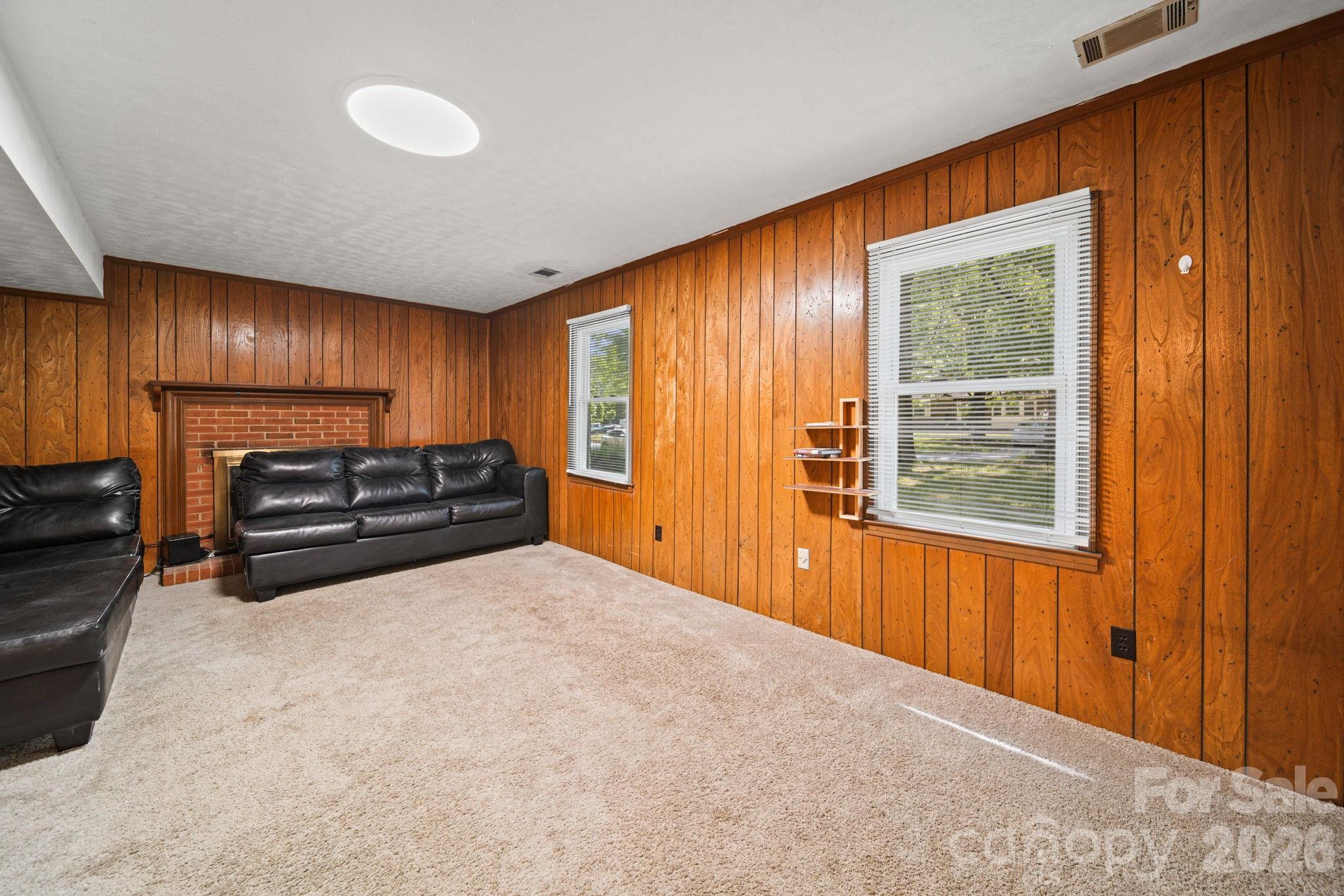6126 Eagle Peak Drive — Charlotte