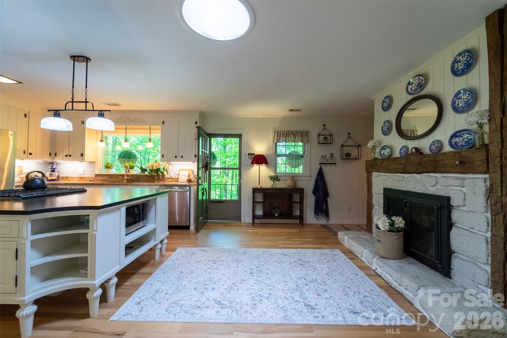 77 Oakwood Lane — Sylva