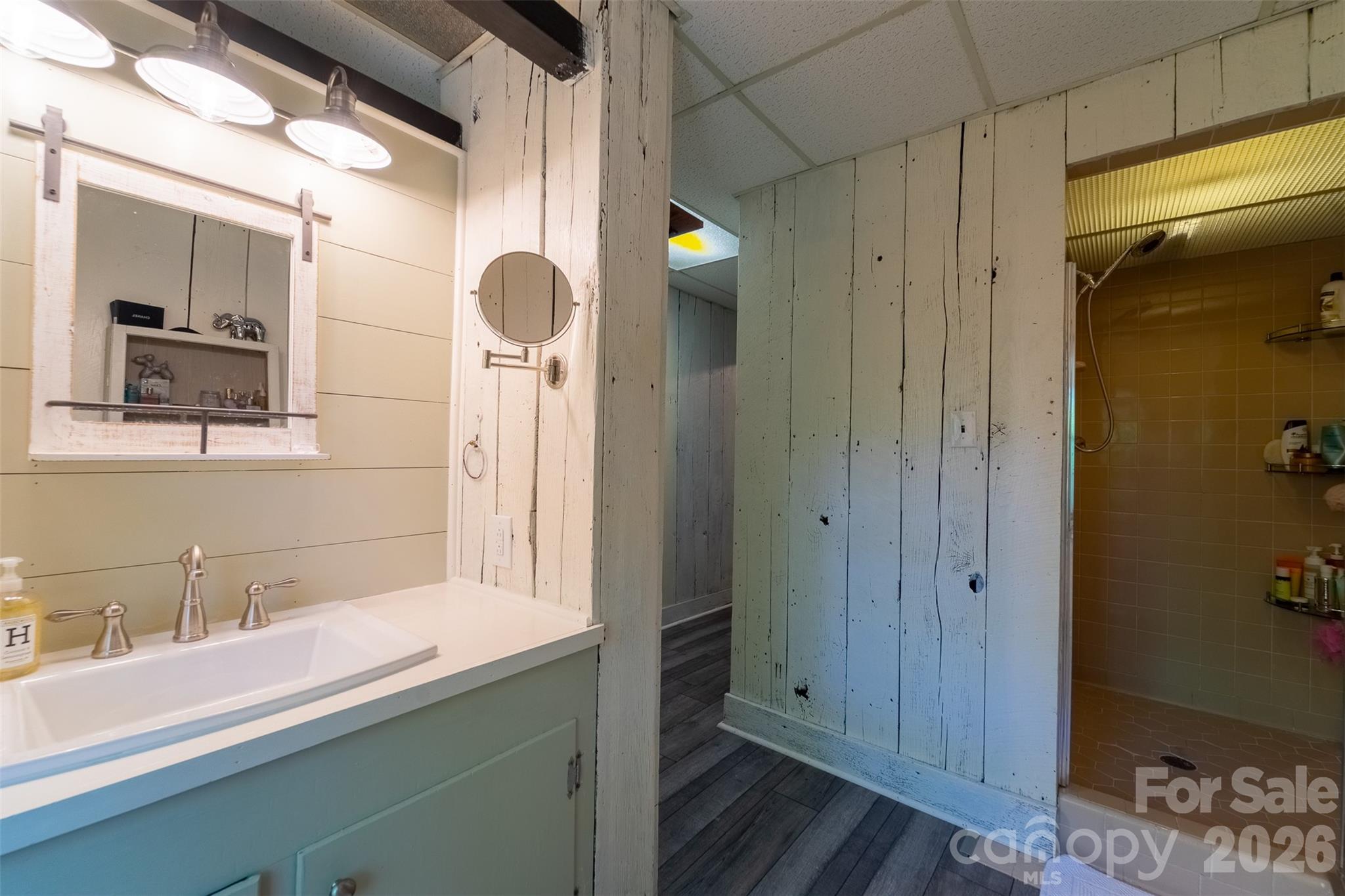 77 Oakwood Lane — Sylva