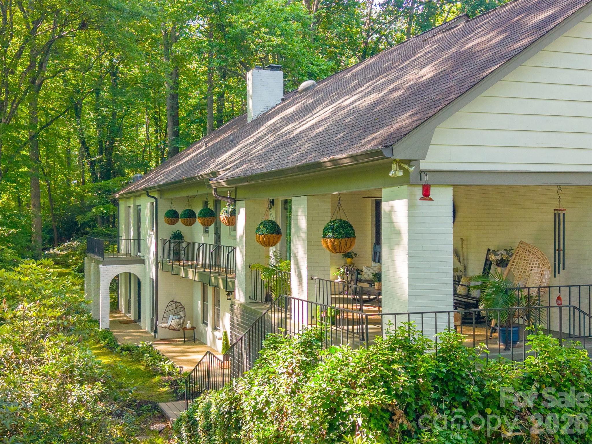 77 Oakwood Lane — Sylva