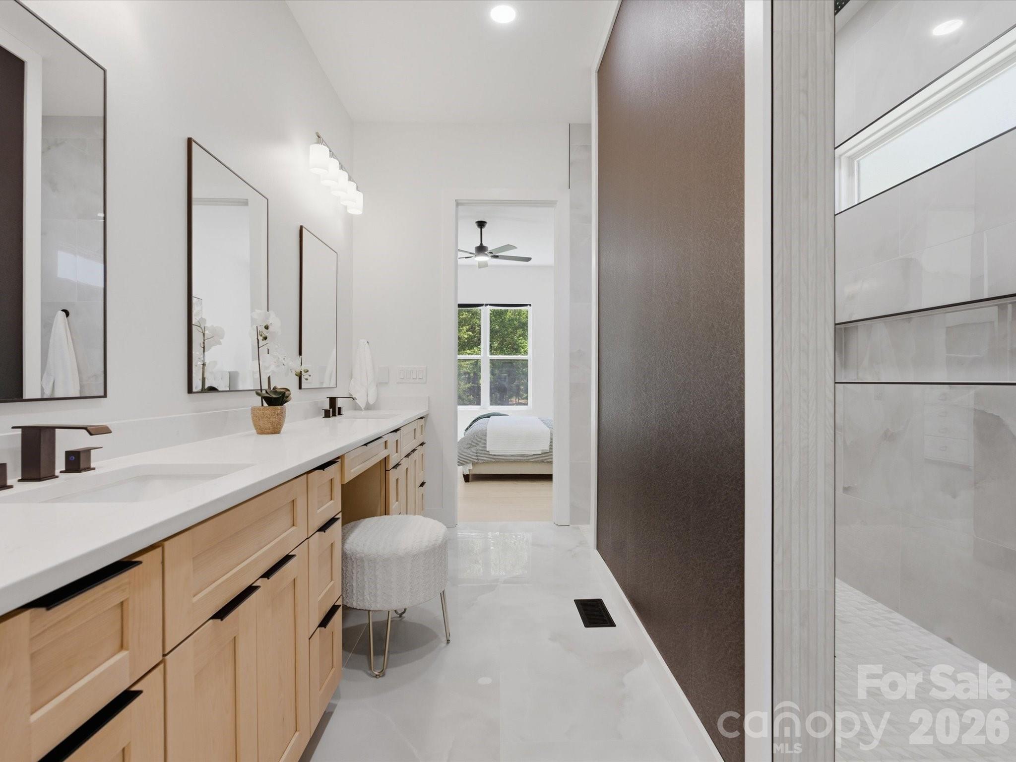 511 Fowler Road — Monroe