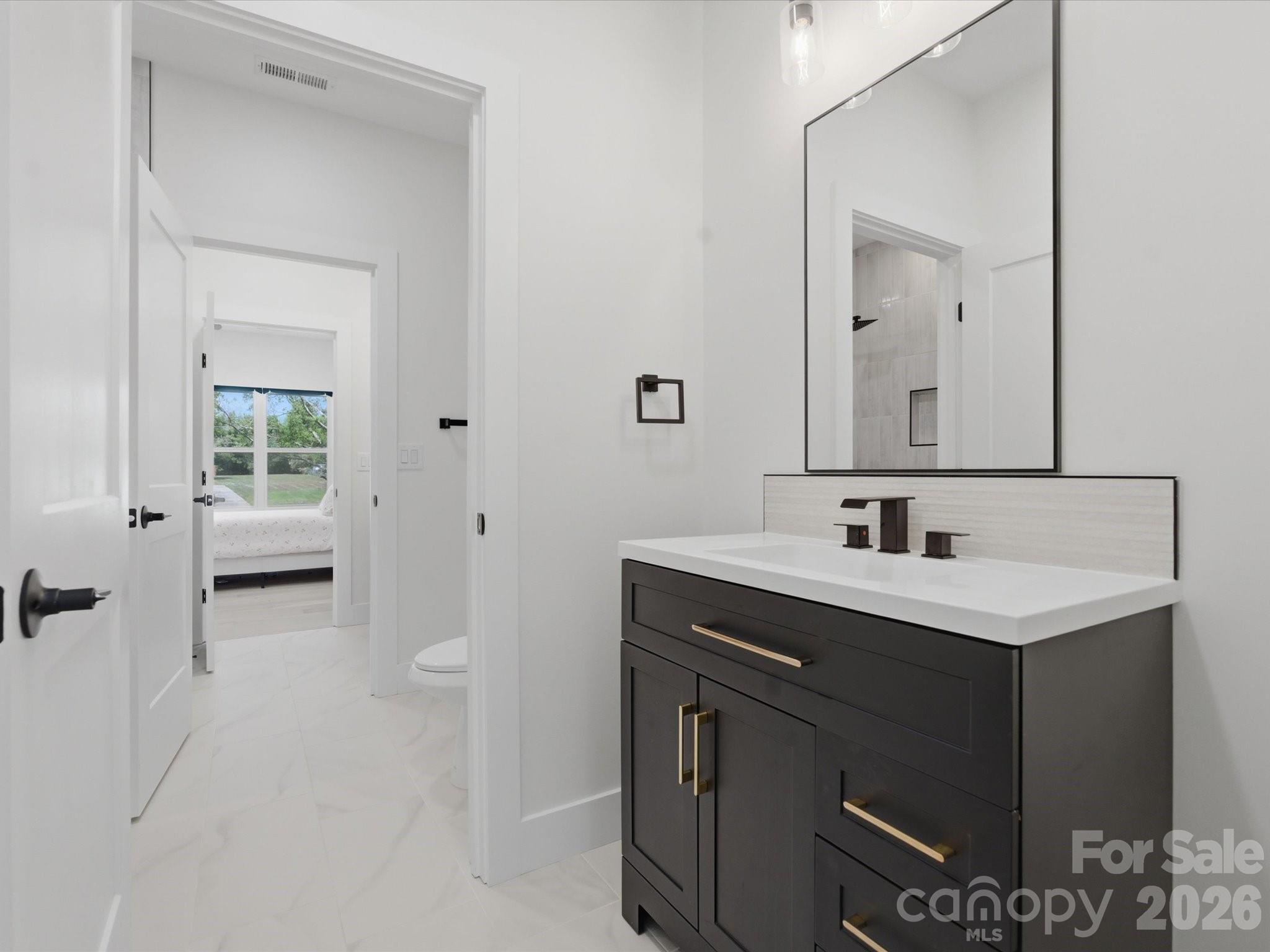 511 Fowler Road — Monroe