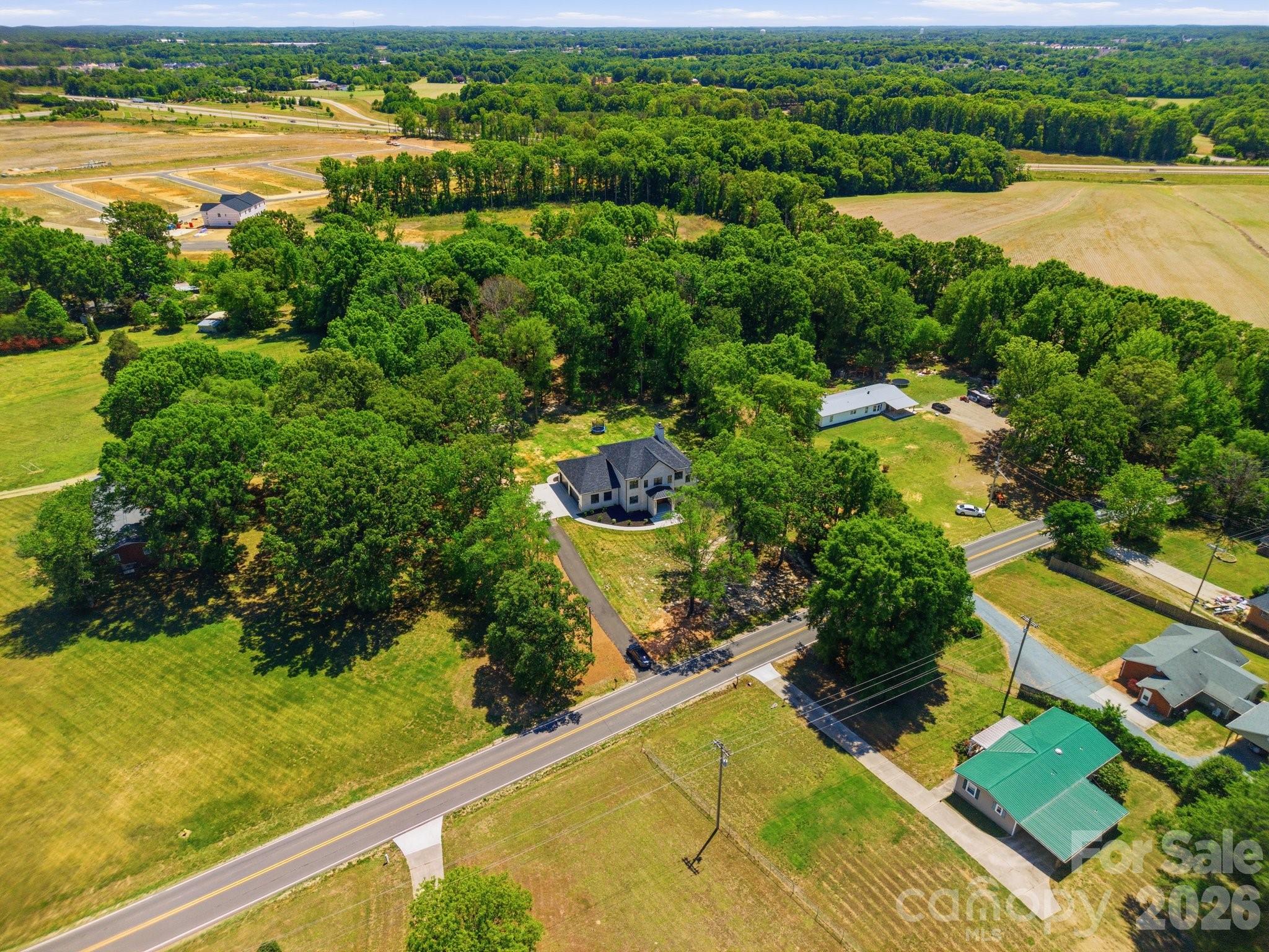 511 Fowler Road — Monroe