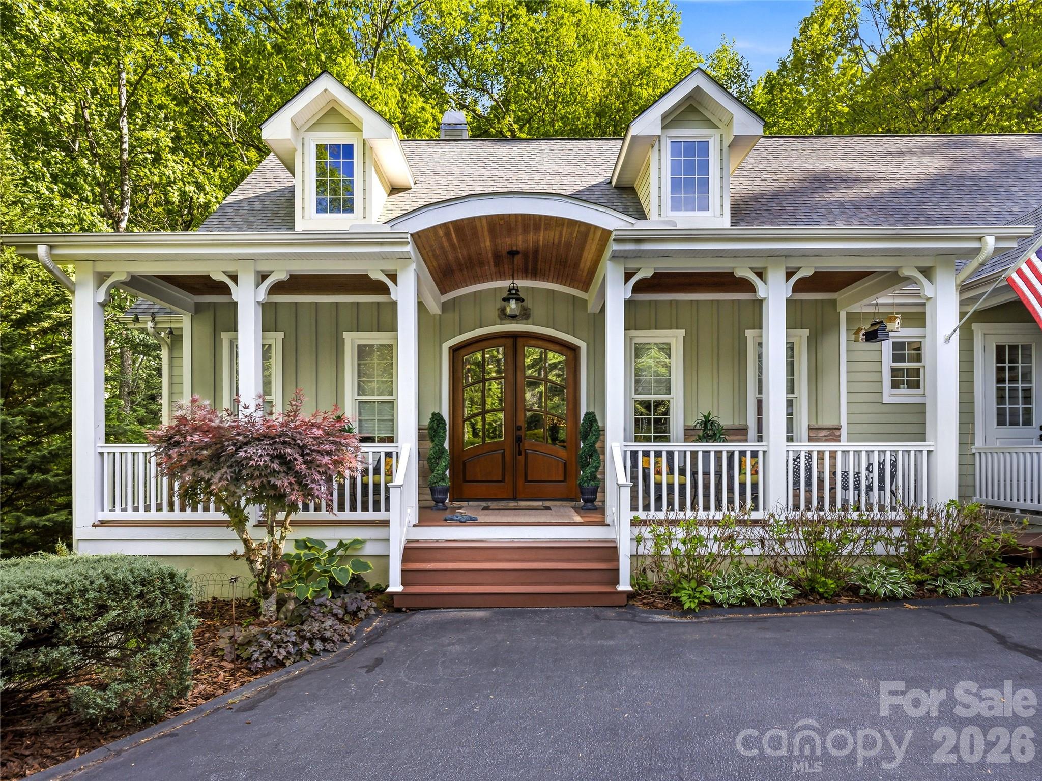 329 Kenmure Drive — Flat Rock