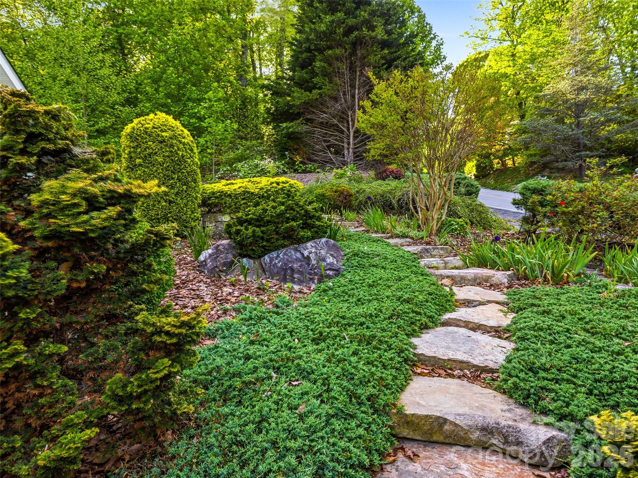 329 Kenmure Drive — Flat Rock