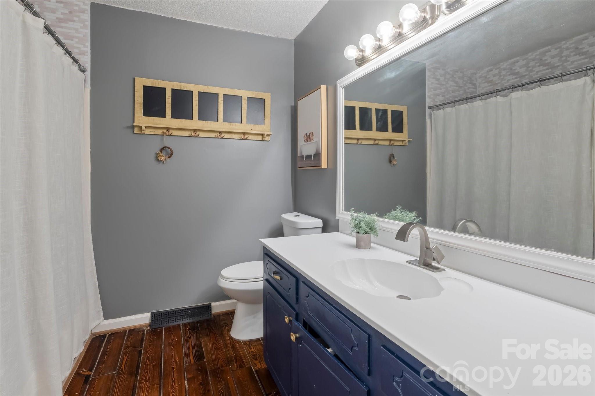 300 Brookmeade Drive — Statesville