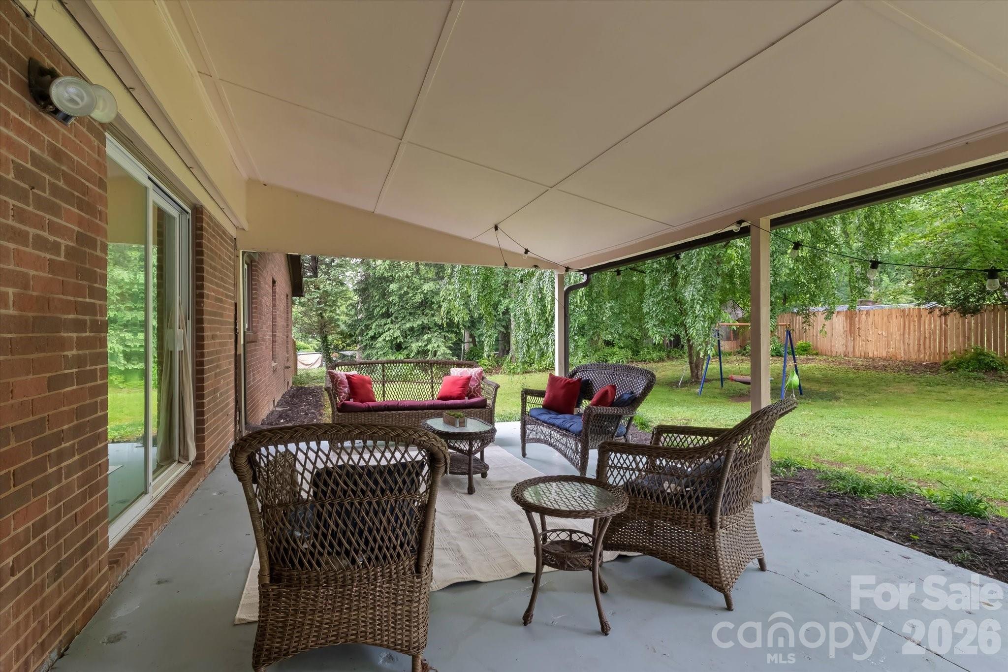 300 Brookmeade Drive — Statesville