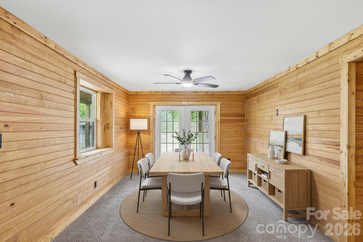 137 Red Maple Lane — Burnsville