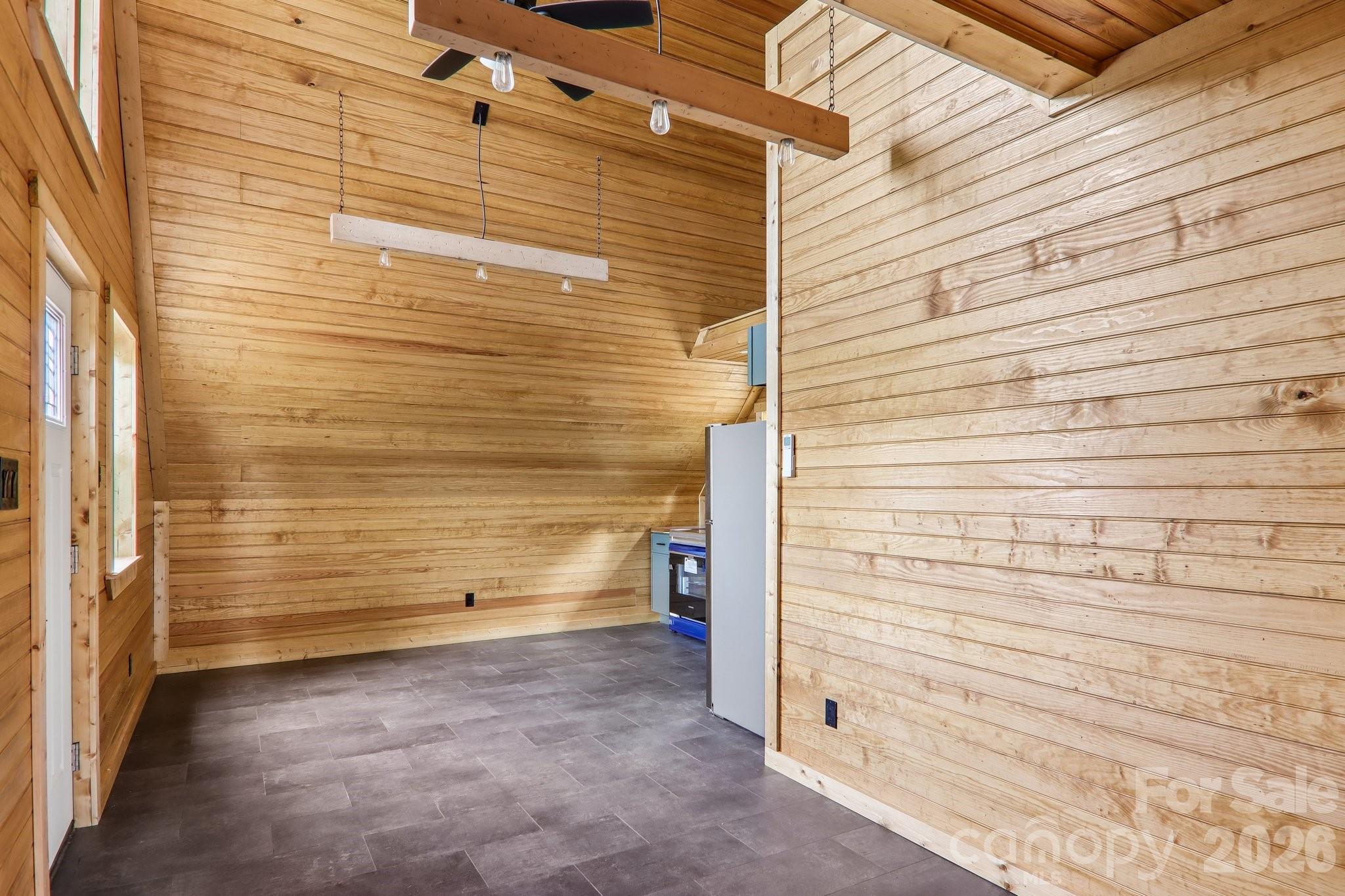 137 Red Maple Lane — Burnsville