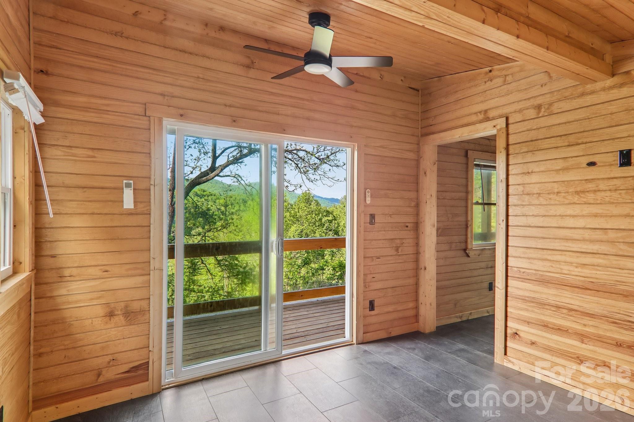 137 Red Maple Lane — Burnsville