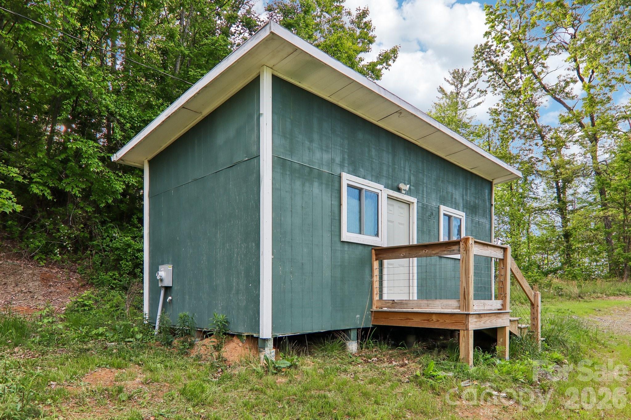 137 Red Maple Lane — Burnsville