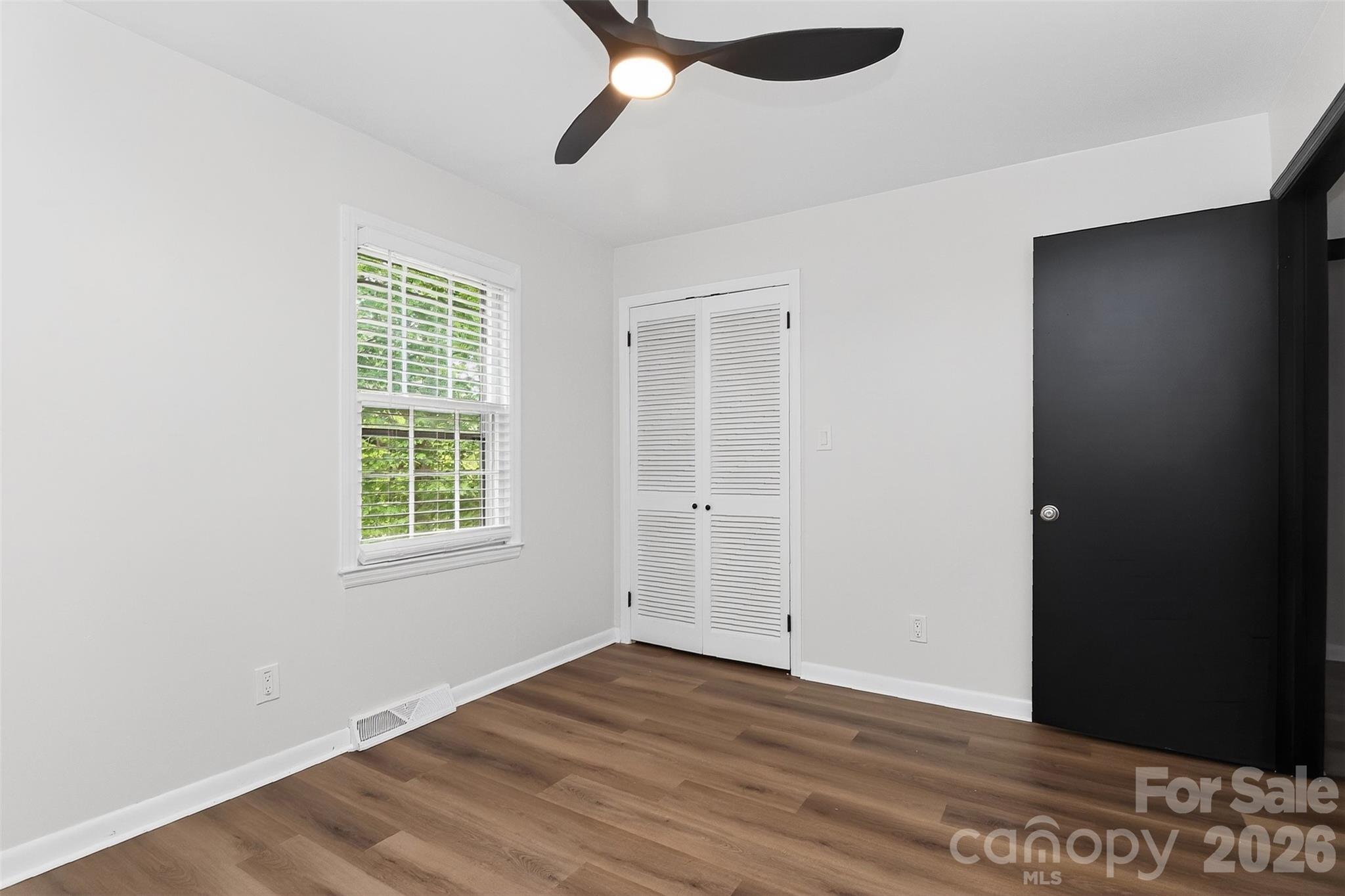 1801 Havenwood Drive — Lancaster