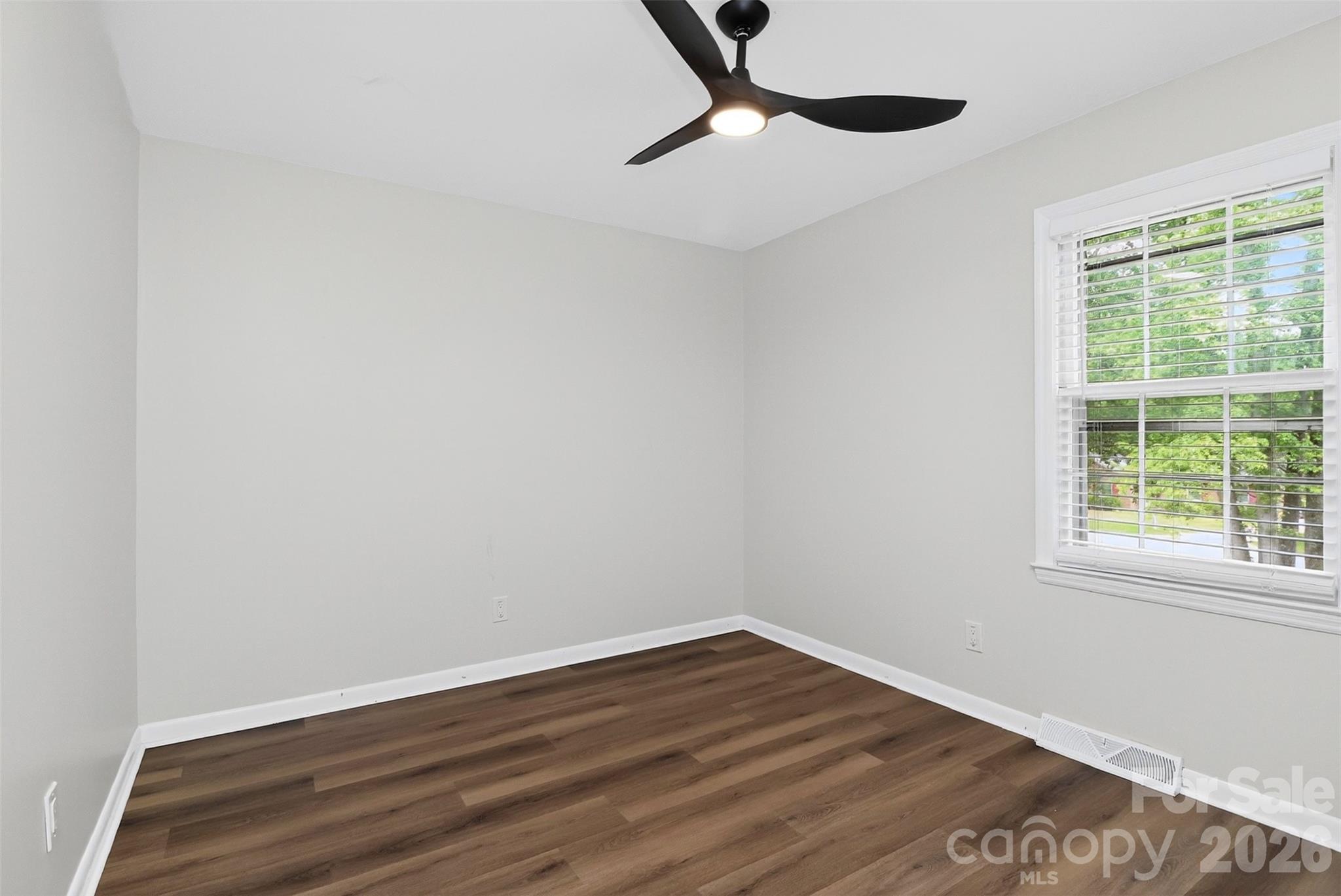 1801 Havenwood Drive — Lancaster