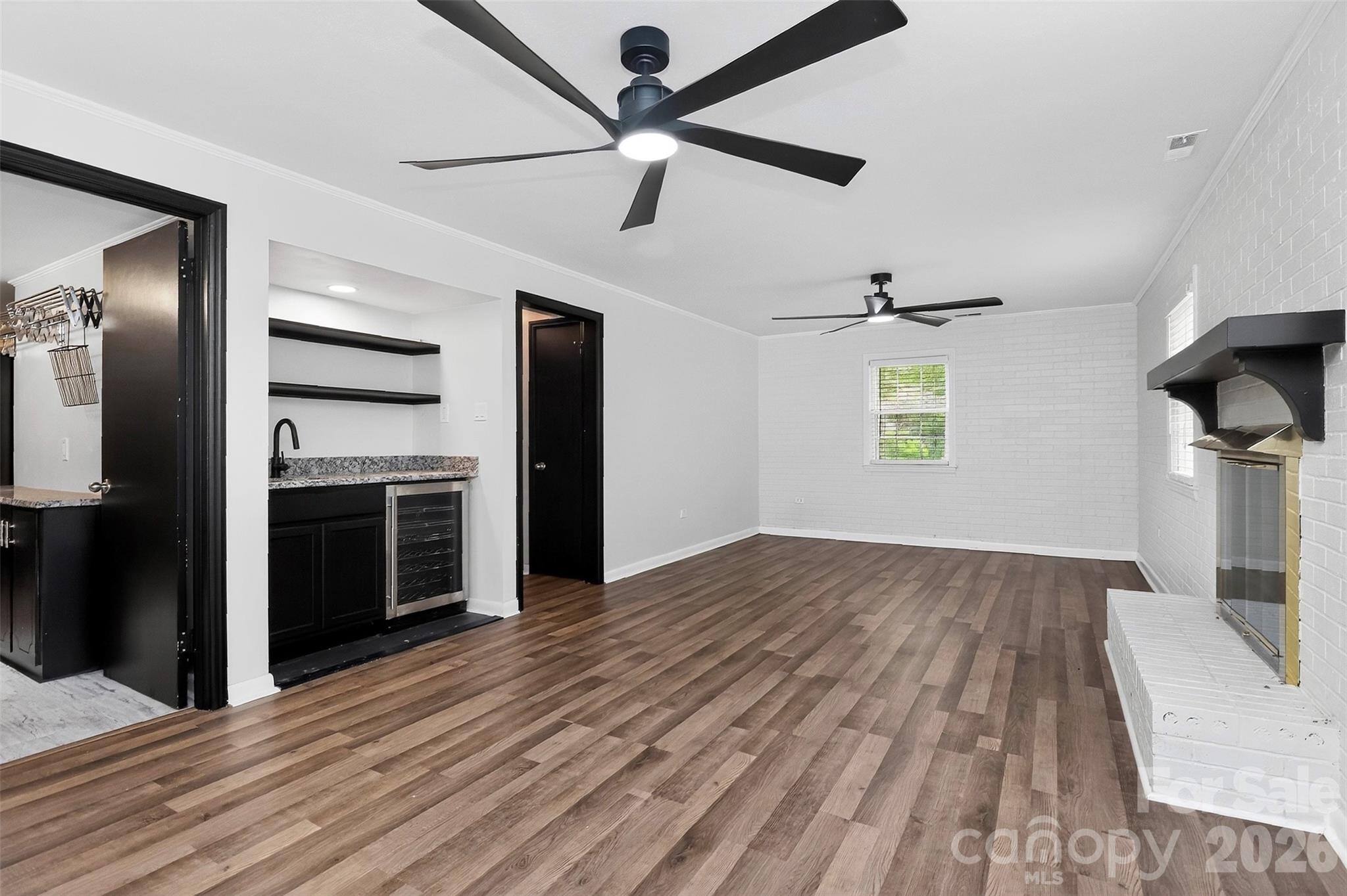 1801 Havenwood Drive — Lancaster