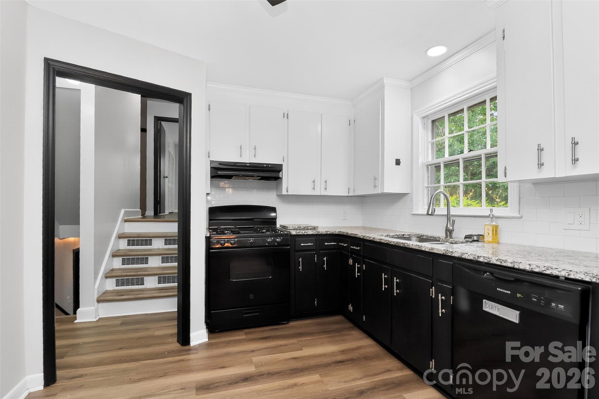 1801 Havenwood Drive — Lancaster