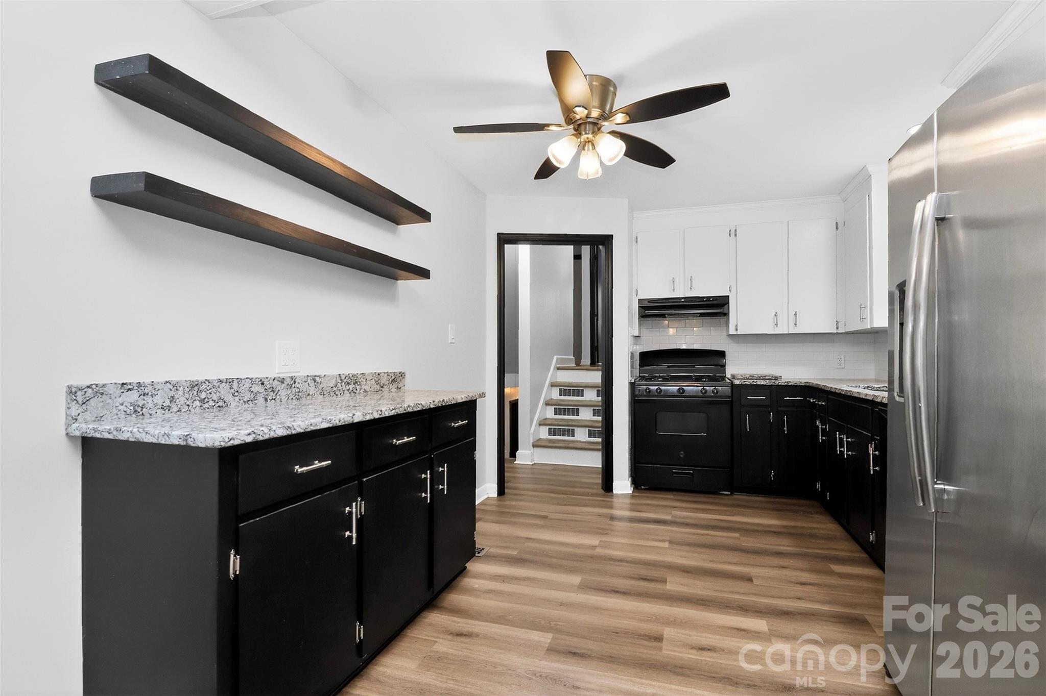 1801 Havenwood Drive — Lancaster