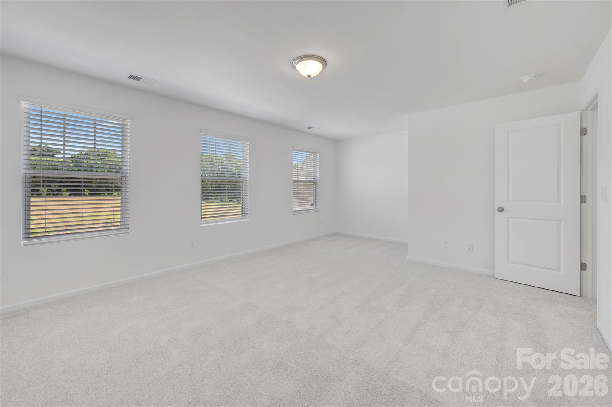 645 Willoughby Park Drive — Monroe