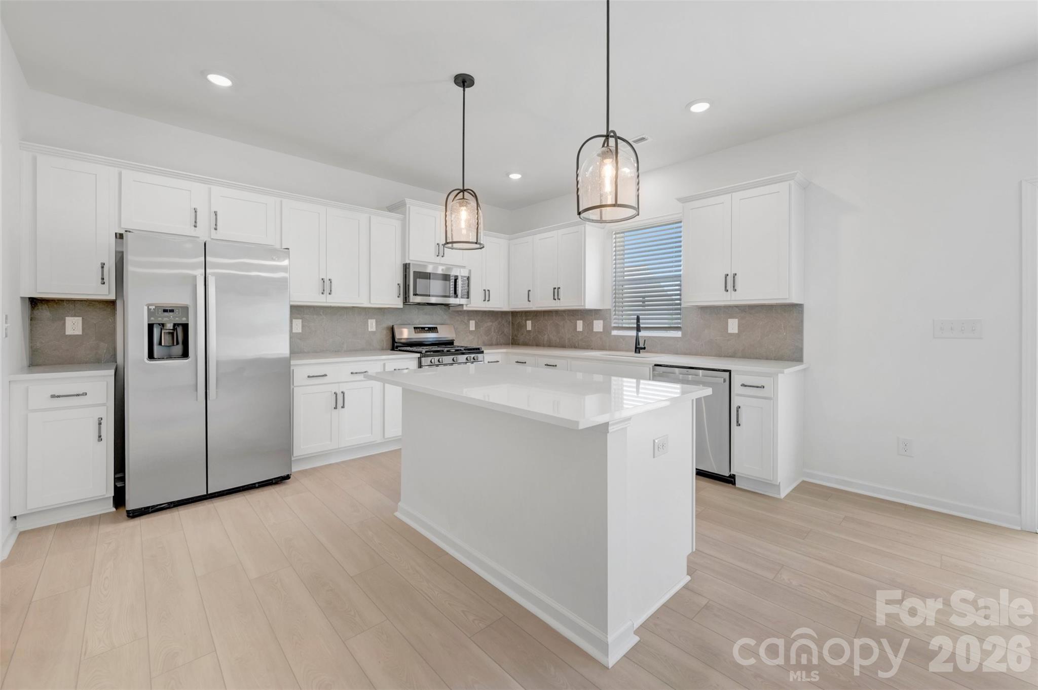645 Willoughby Park Drive — Monroe