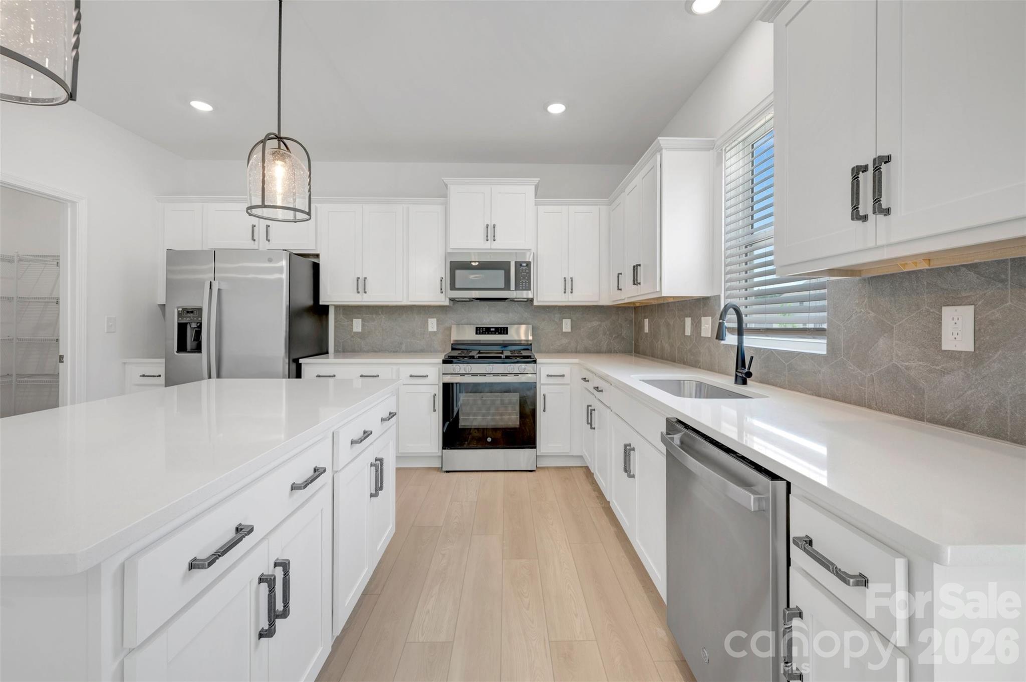 645 Willoughby Park Drive — Monroe