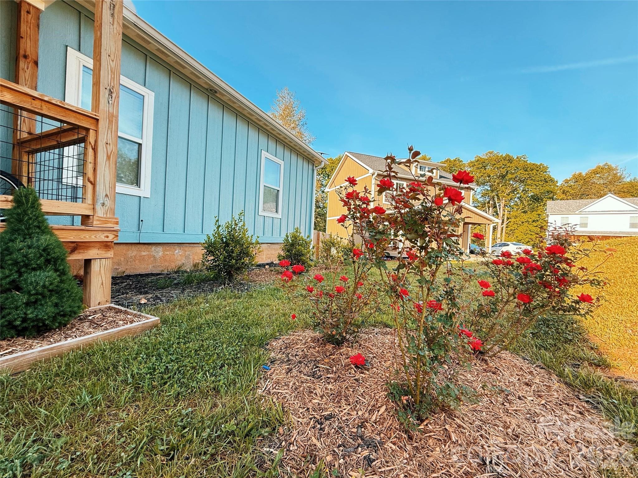 39 Arlington Oaks Lane — Bryson City