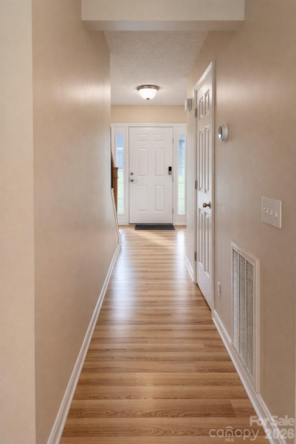 7531 Woodknoll Drive — Charlotte