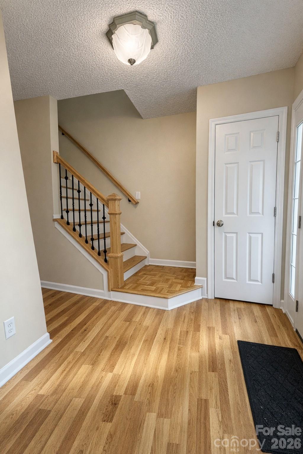 7531 Woodknoll Drive — Charlotte
